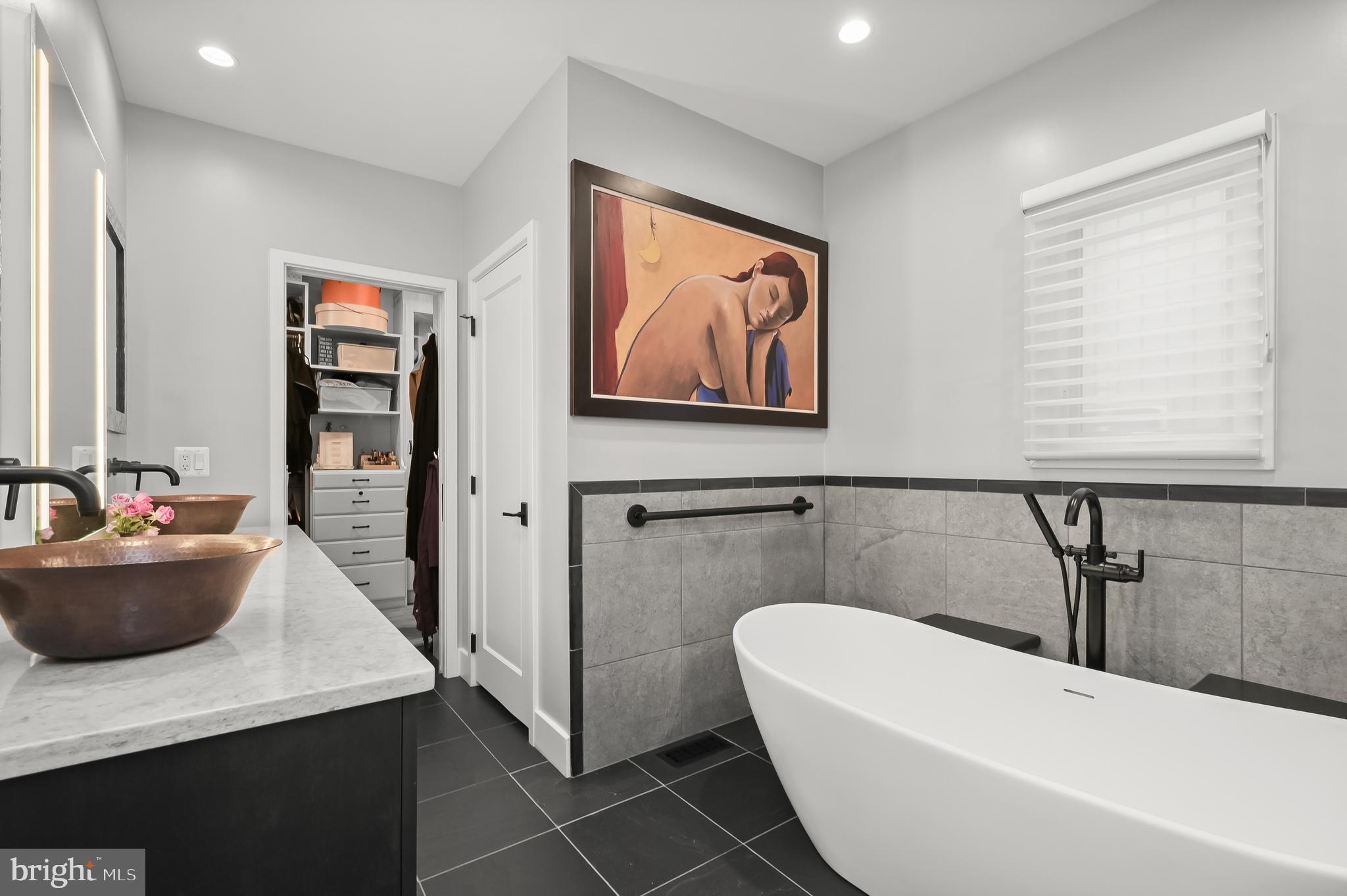 GIBSON ISLAND - Residential