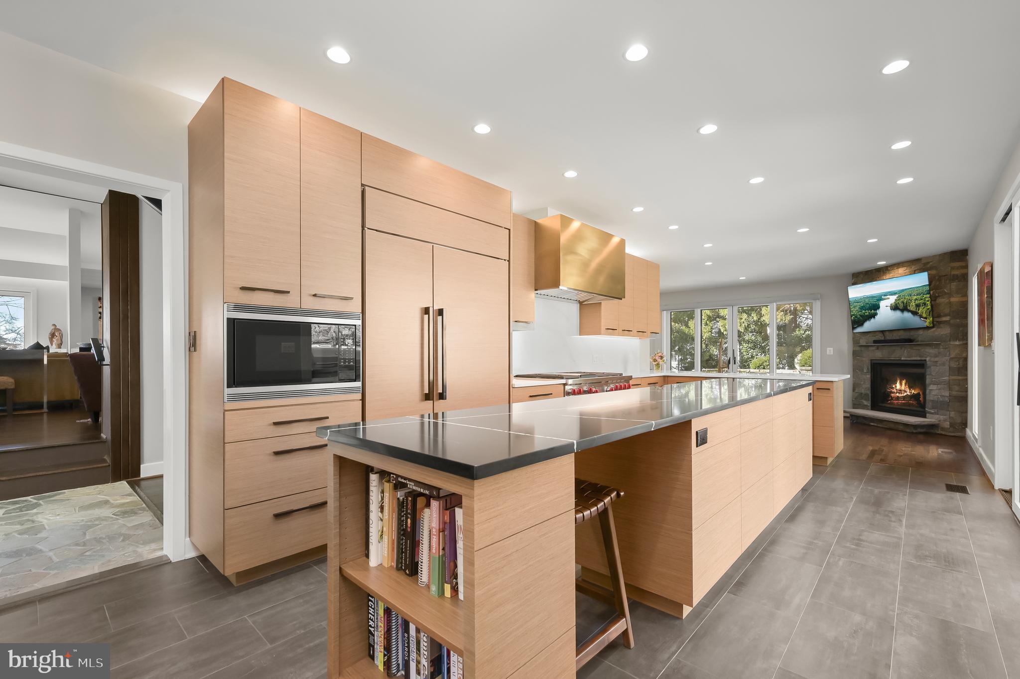 GIBSON ISLAND - Residential