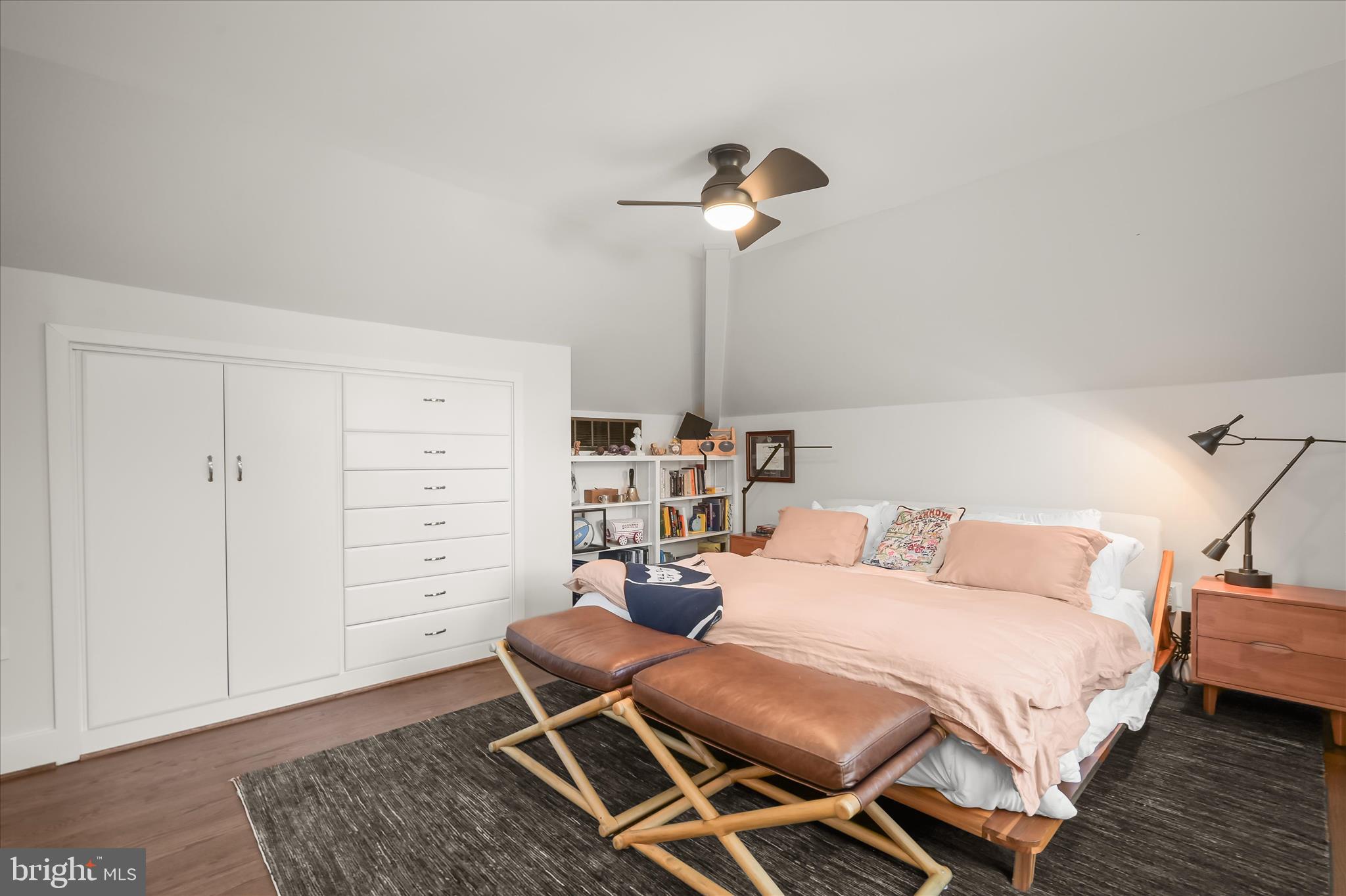 GIBSON ISLAND - Residential