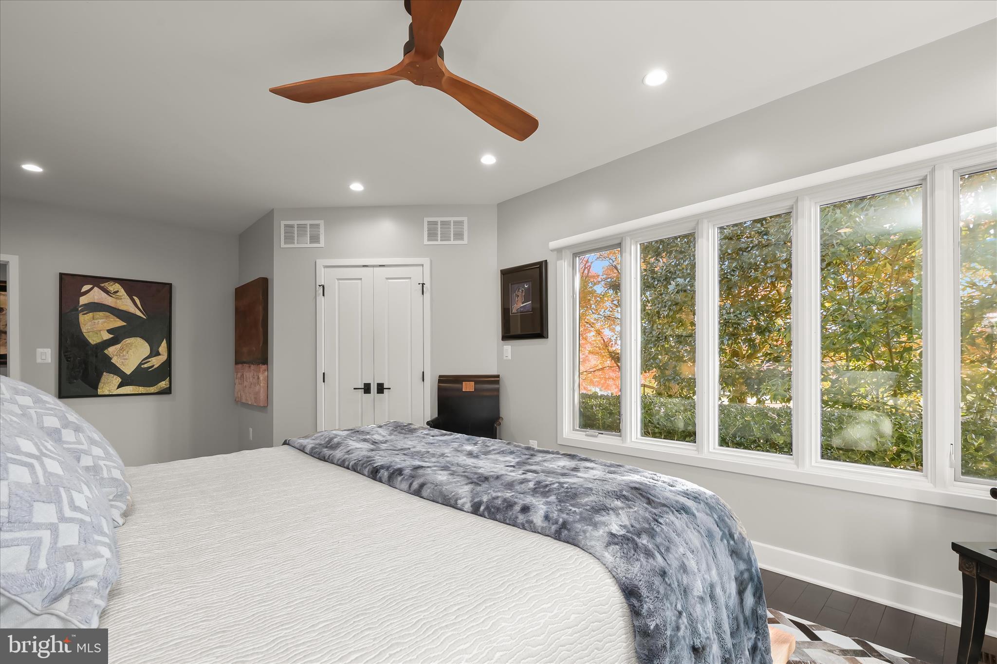 GIBSON ISLAND - Residential