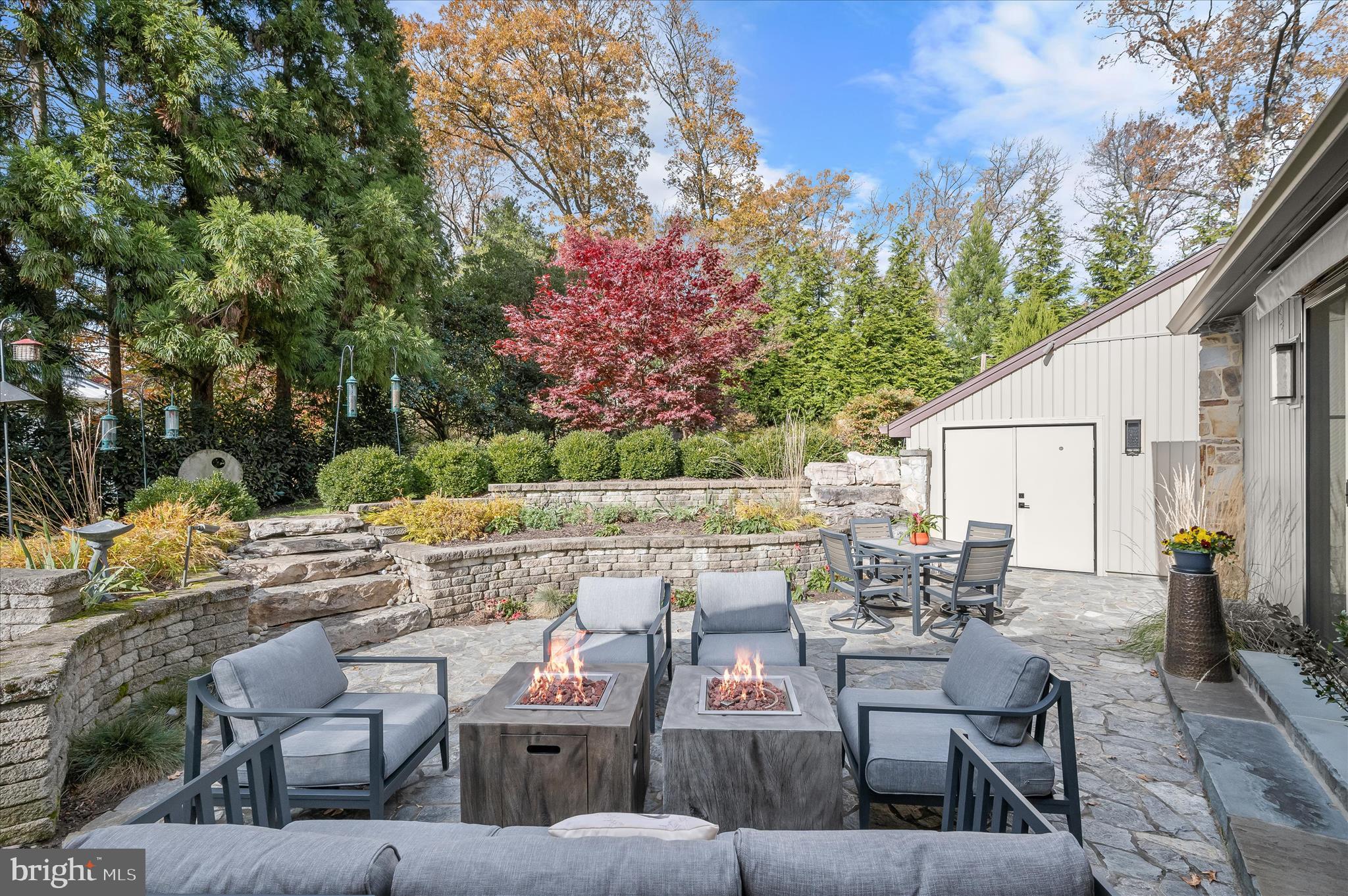 GIBSON ISLAND - Residential