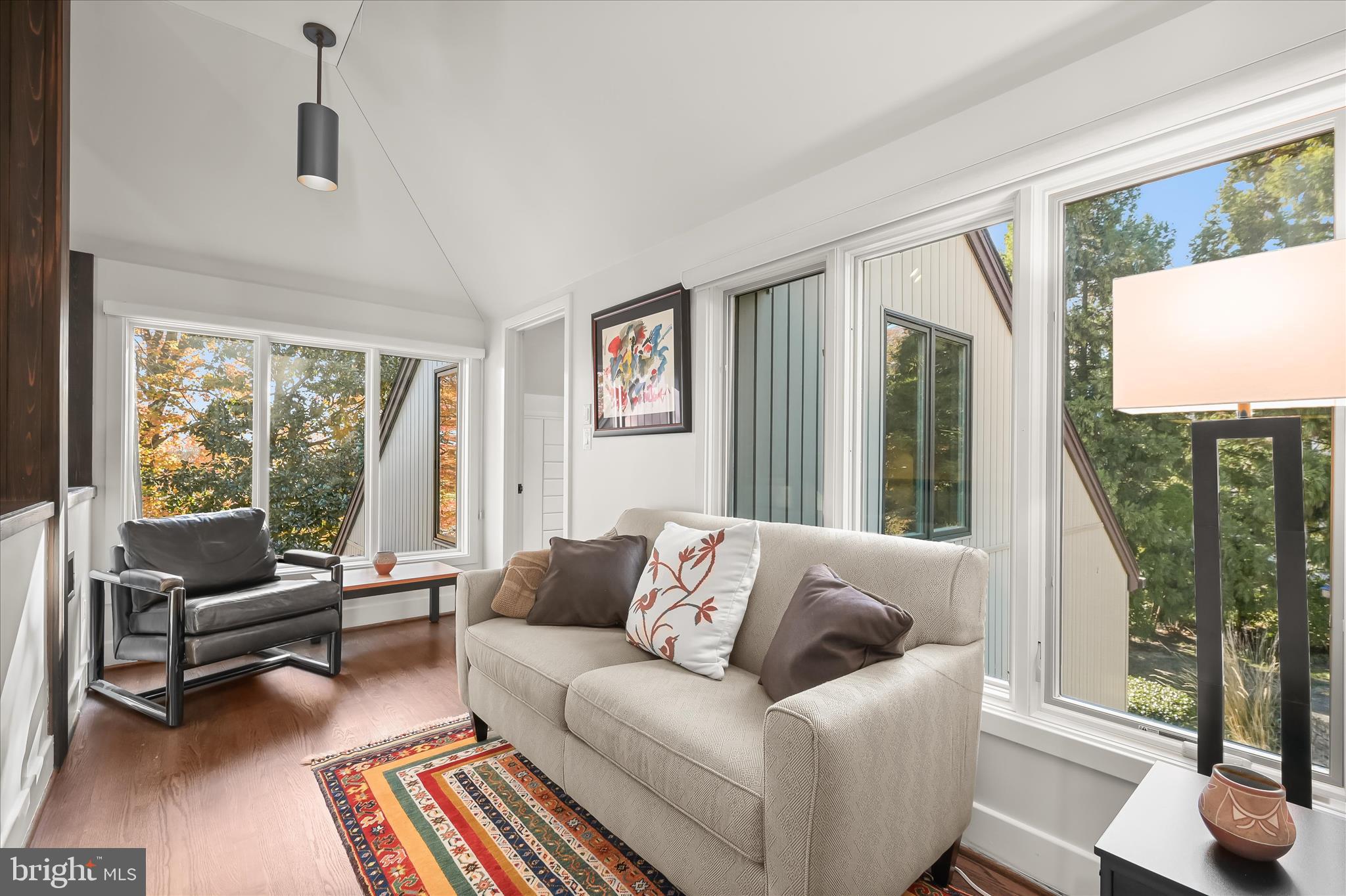 GIBSON ISLAND - Residential