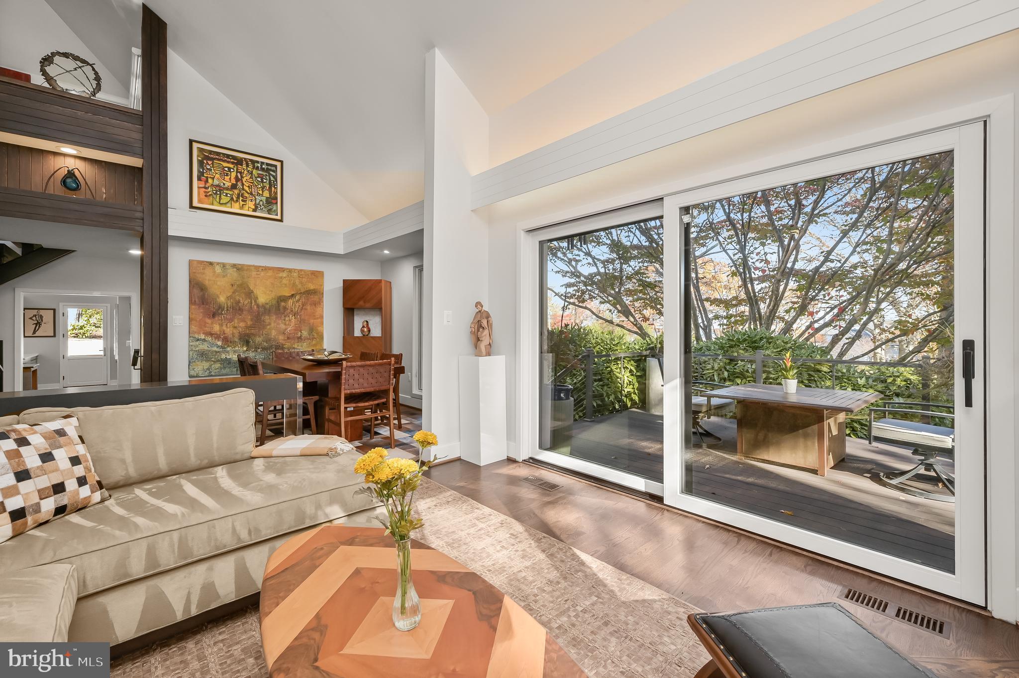 GIBSON ISLAND - Residential