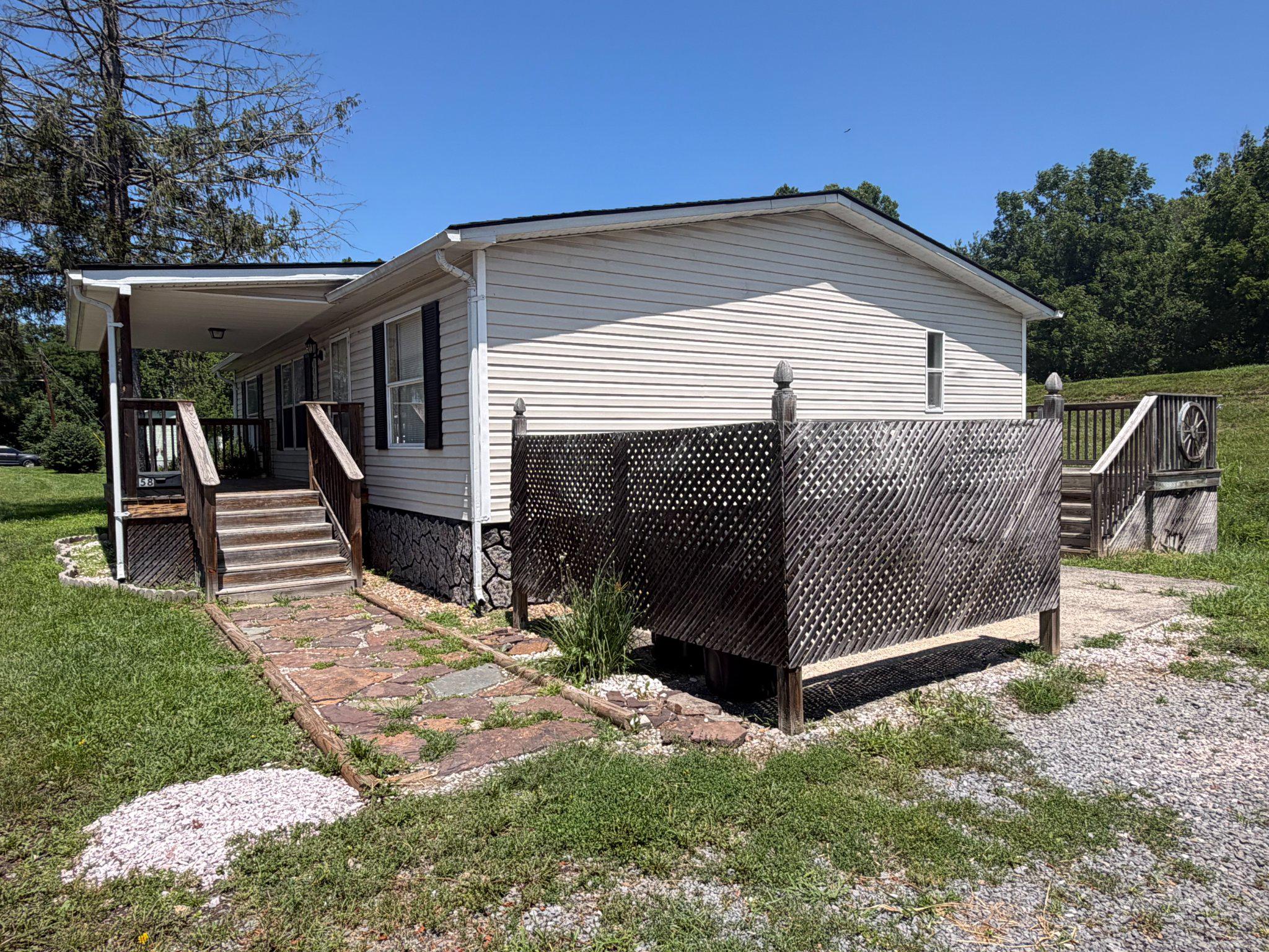 58 CREEK STREET