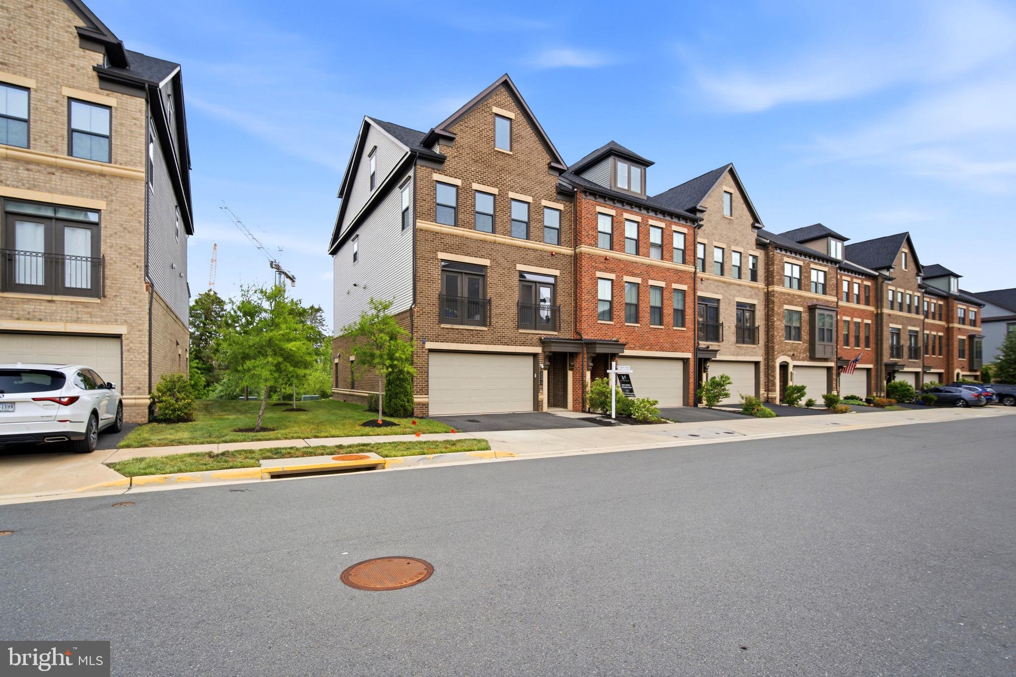 WESTMOORE AT MOOREFIELD - Residential