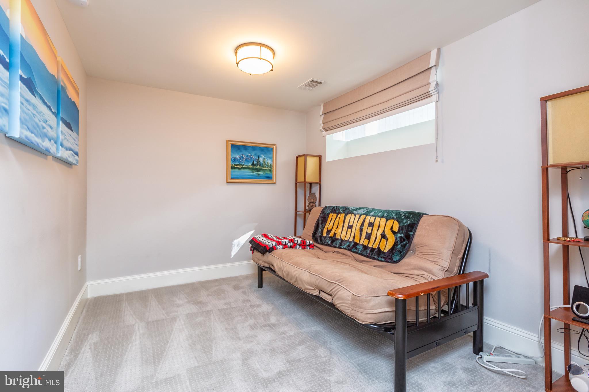 WESLEY HEIGHTS - Residential