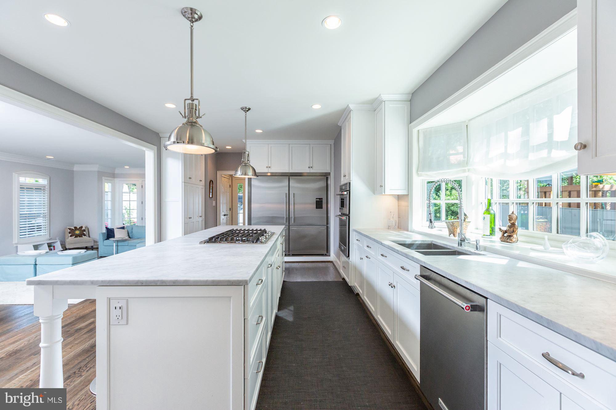 WESLEY HEIGHTS - Residential