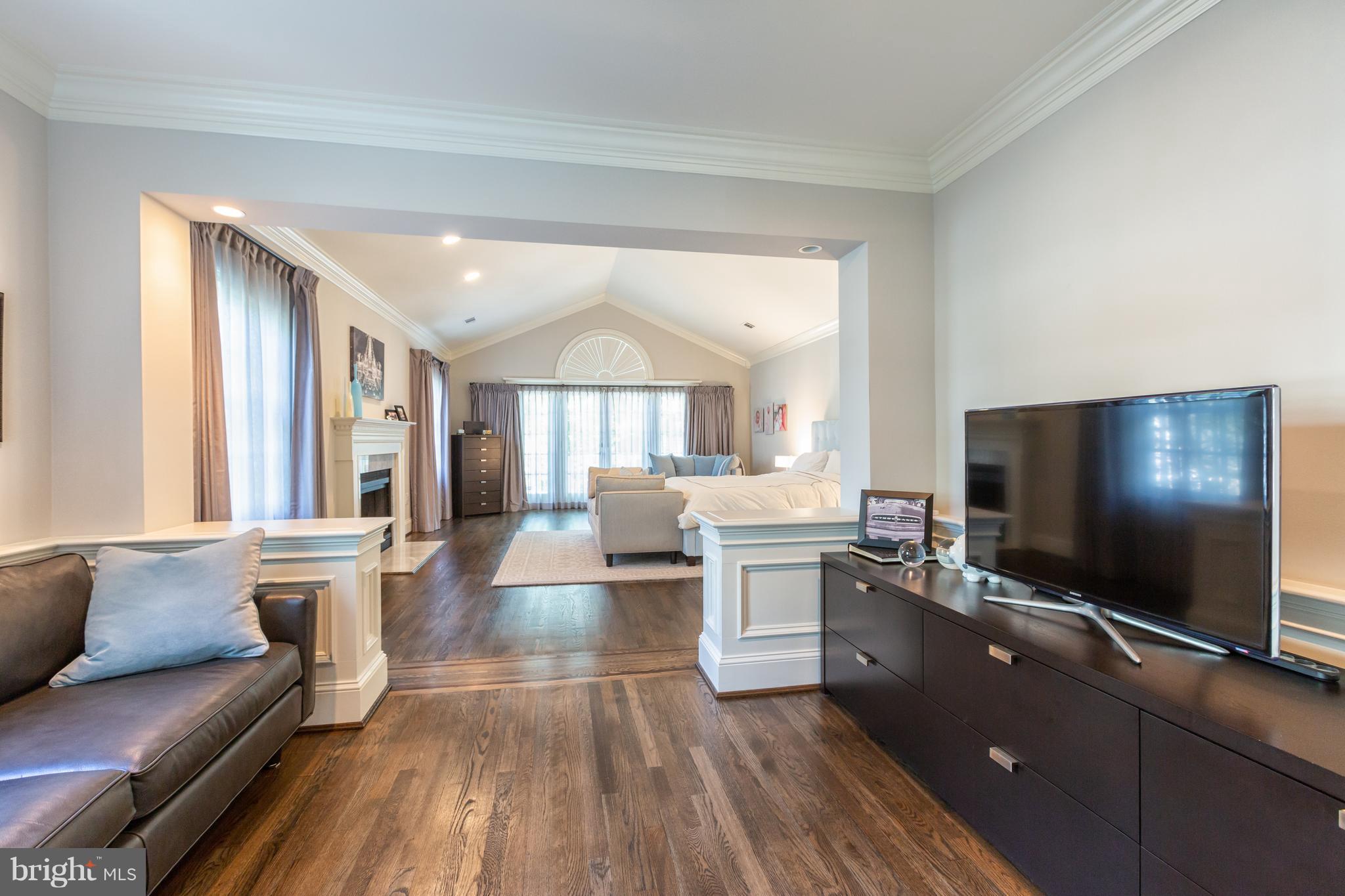 WESLEY HEIGHTS - Residential