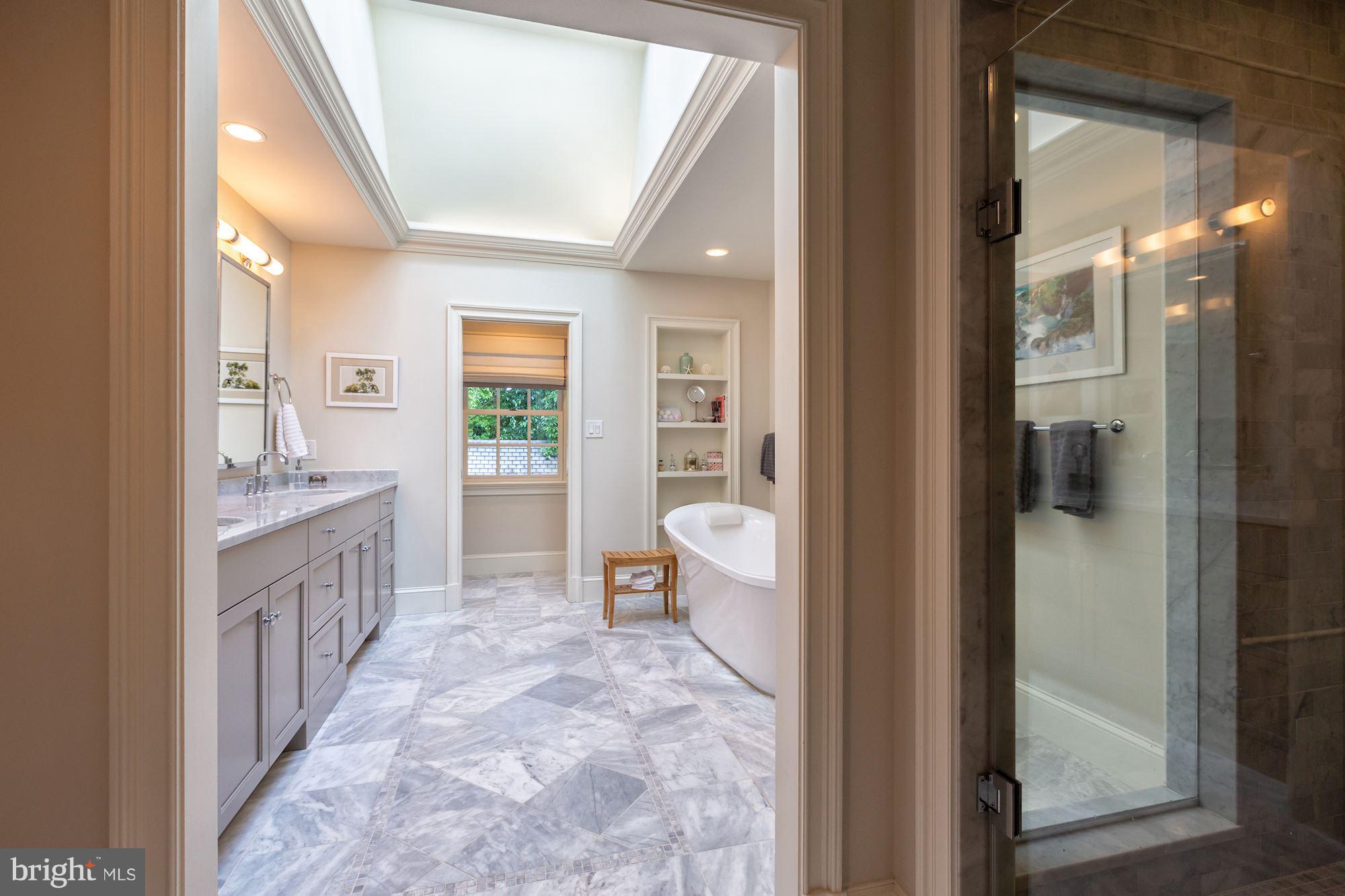 WESLEY HEIGHTS - Residential