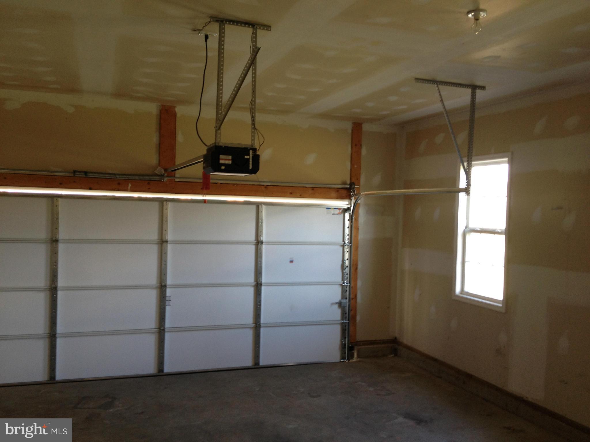 WHITE SHOP ESTATES - Residential Lease