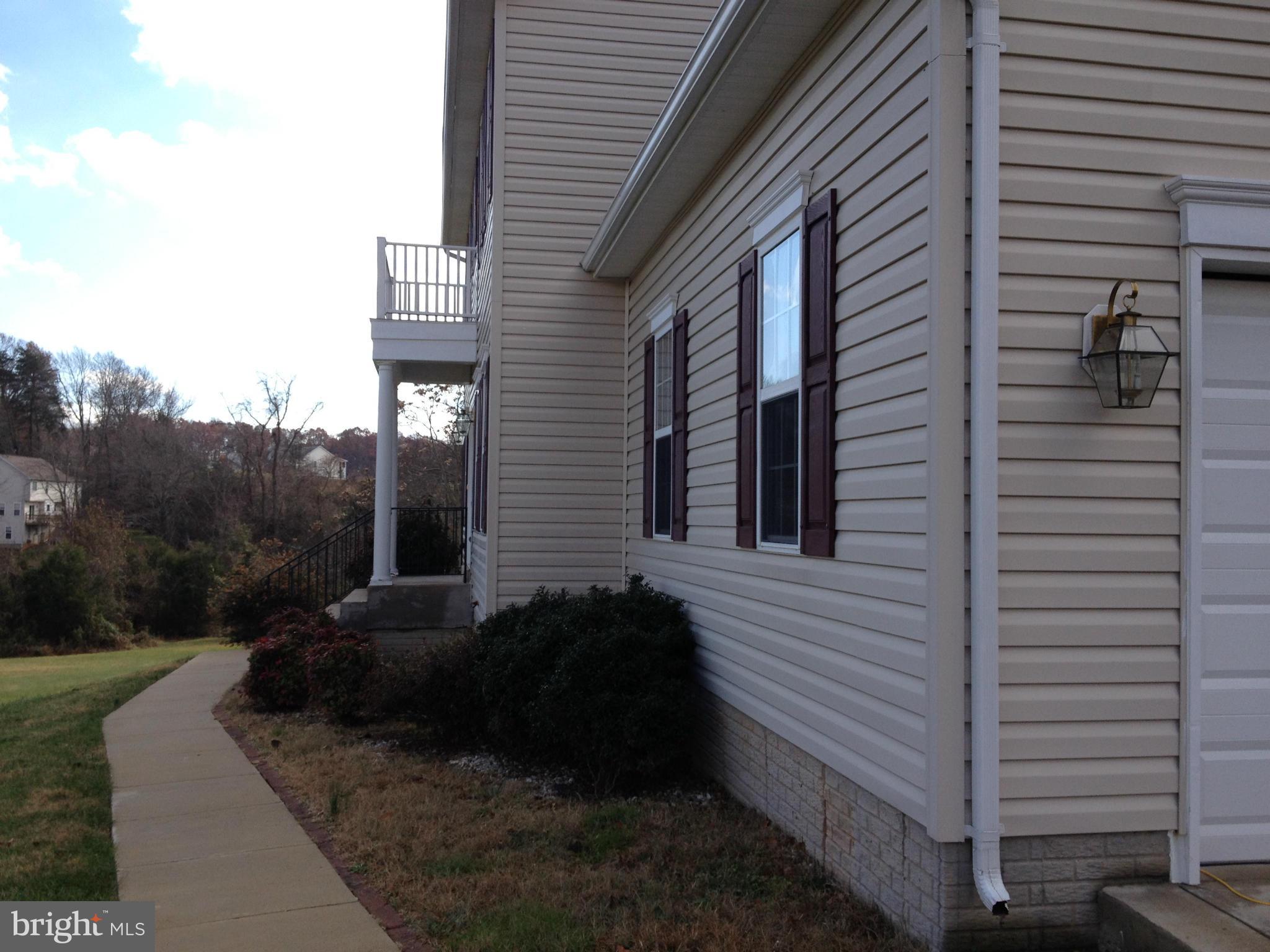 WHITE SHOP ESTATES - Residential Lease