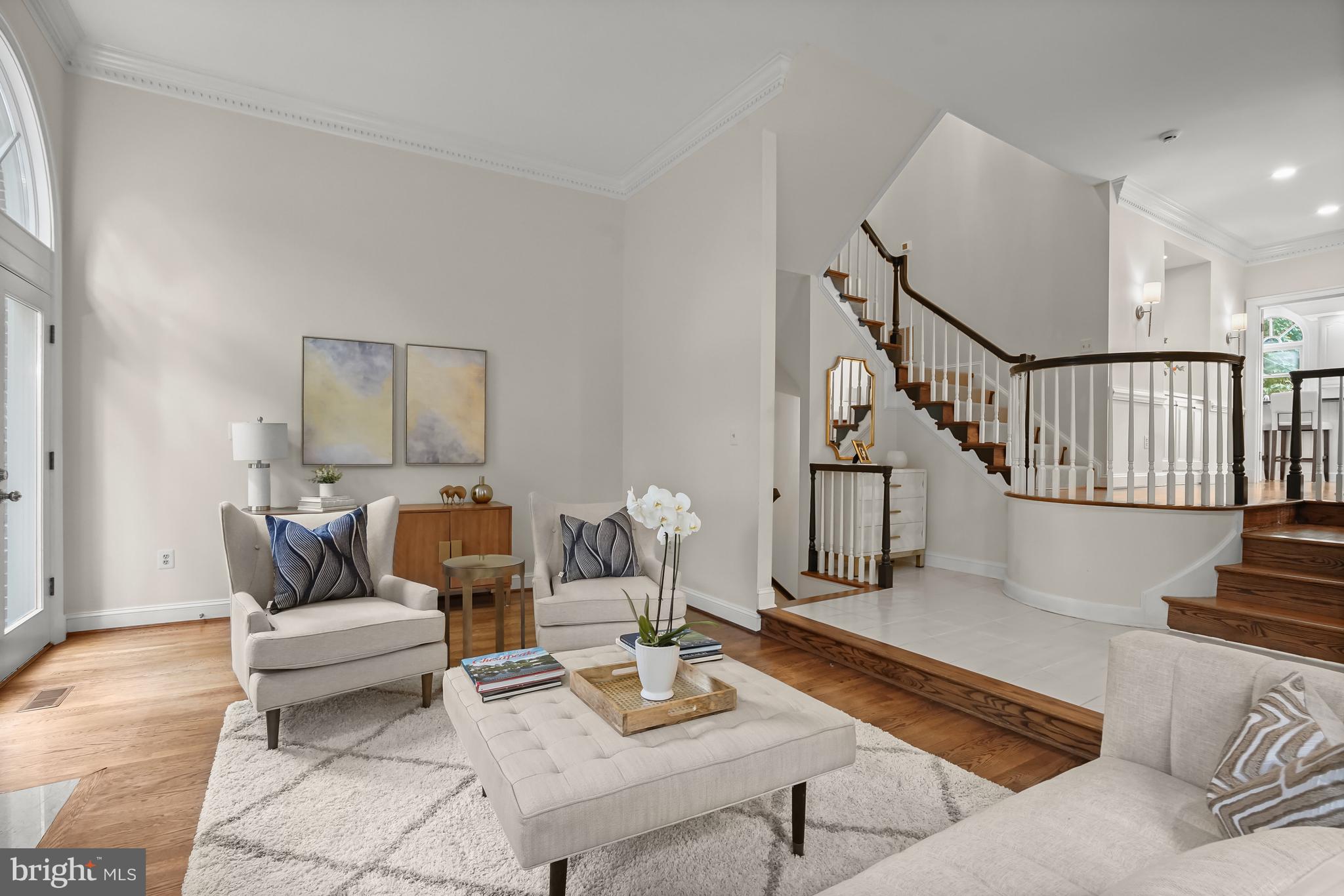 HAMPTONS OF MCLEAN - Residential