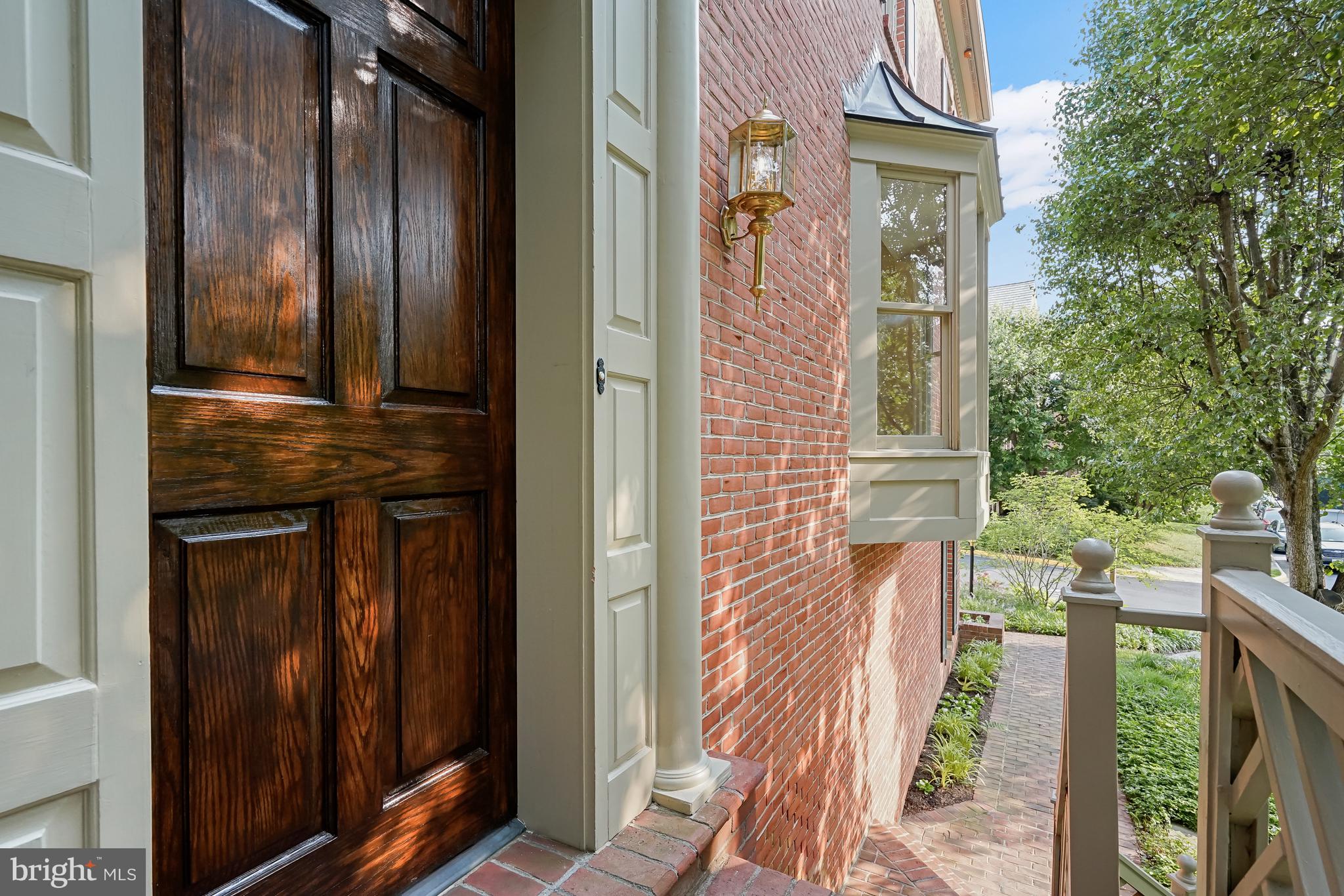6638 HAMPTON VIEW PLACE