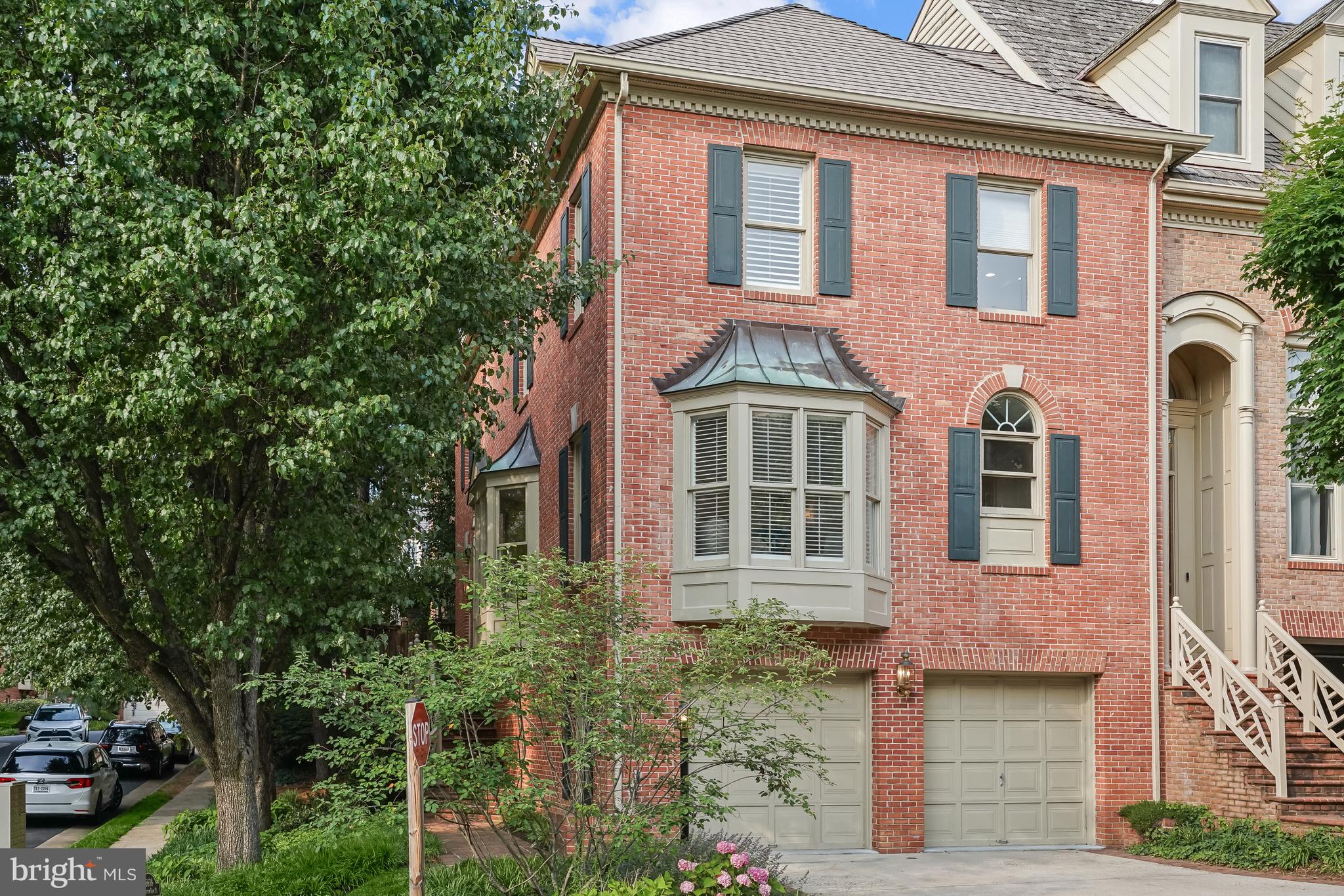 6638 HAMPTON VIEW PLACE