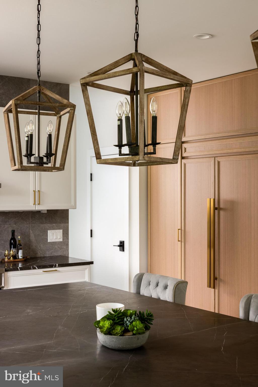 TENNIS POINTE - Residential