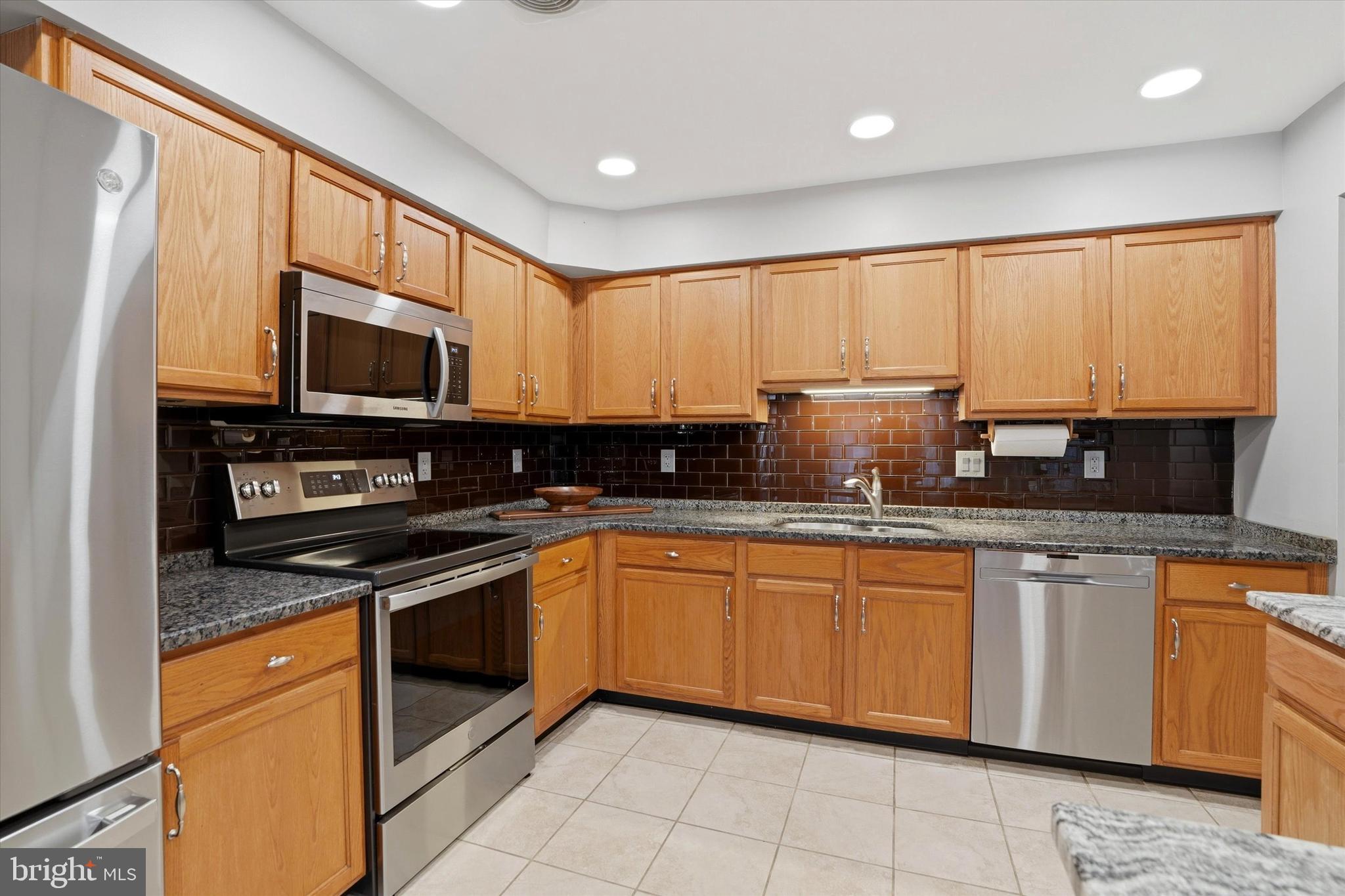 HERITAGE PARK - Residential