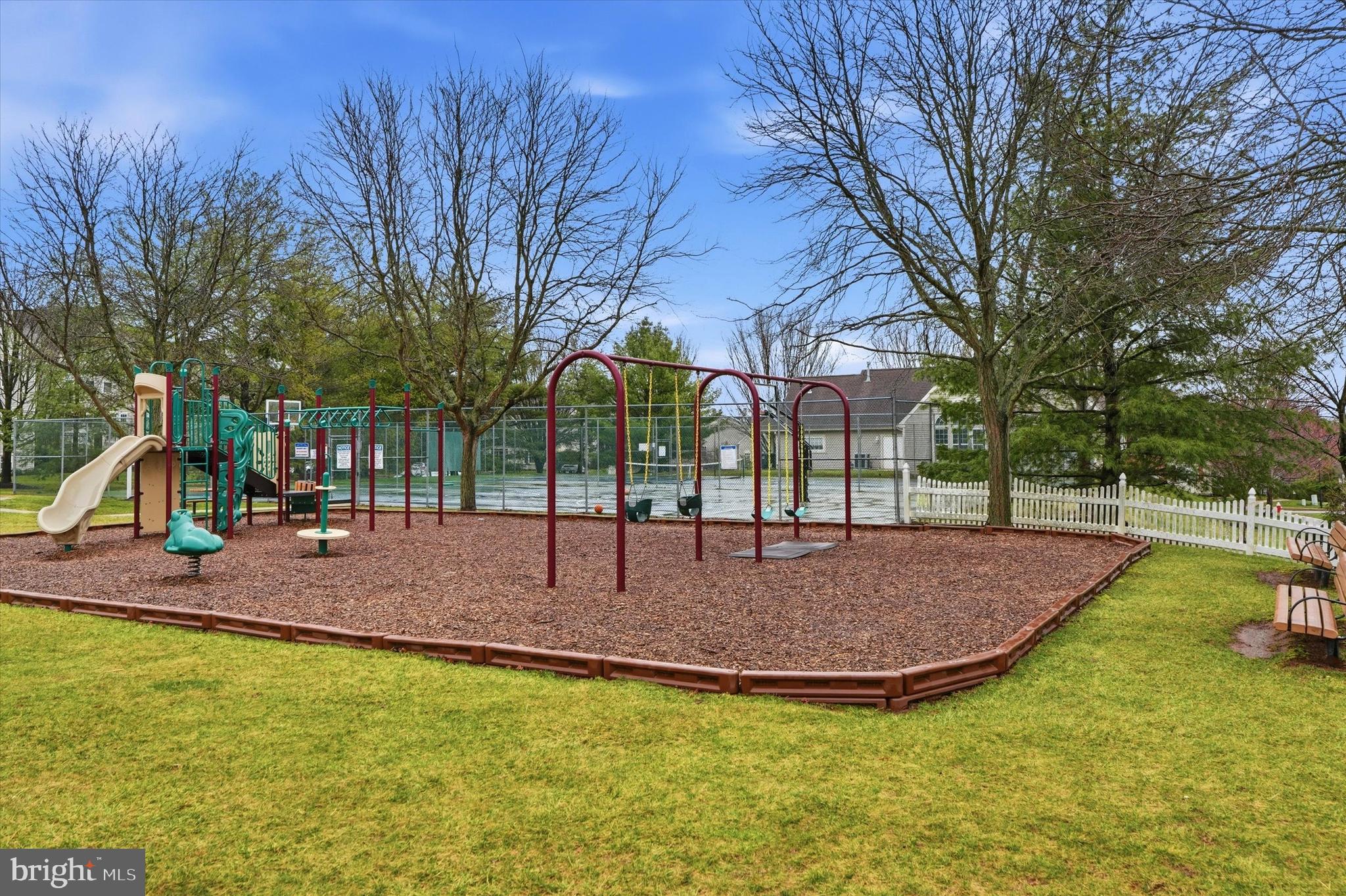 HERITAGE PARK - Residential