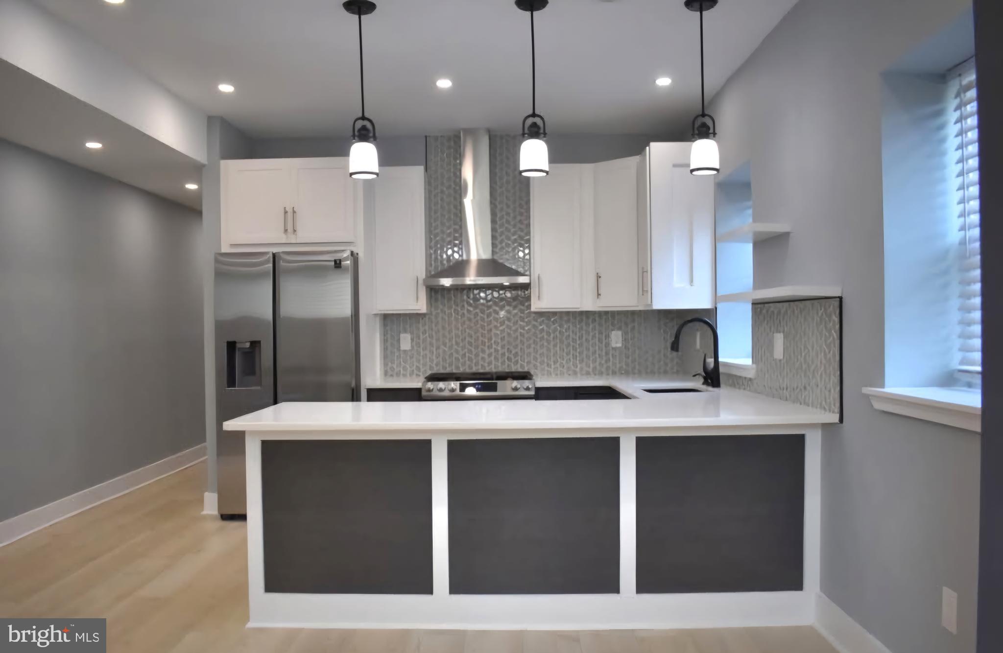 ROSEMONT - Residential Lease