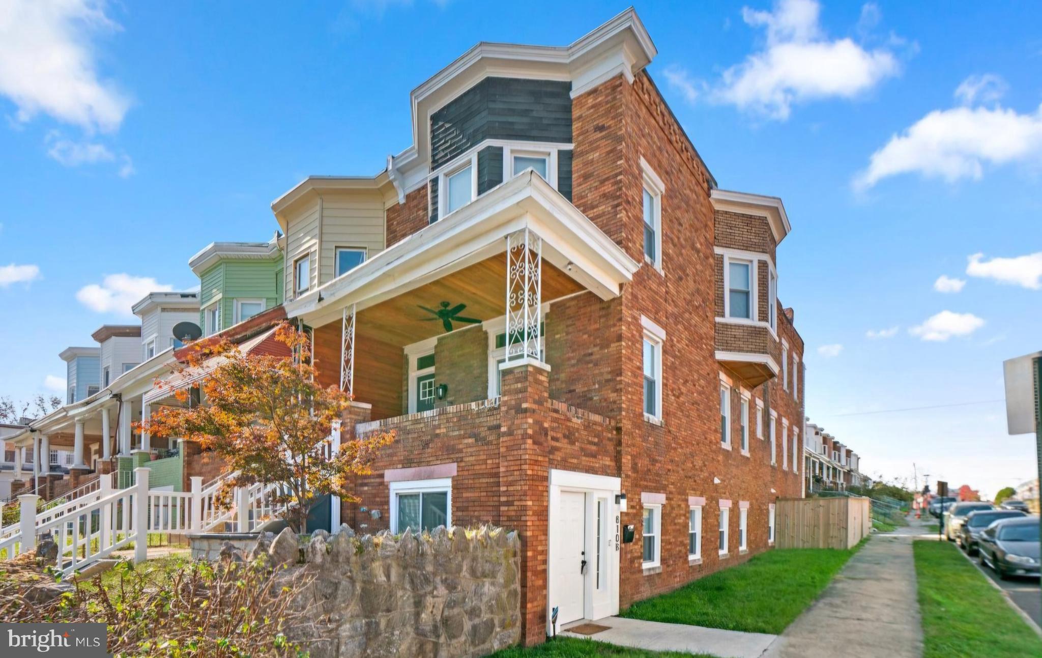 ROSEMONT - Residential Lease