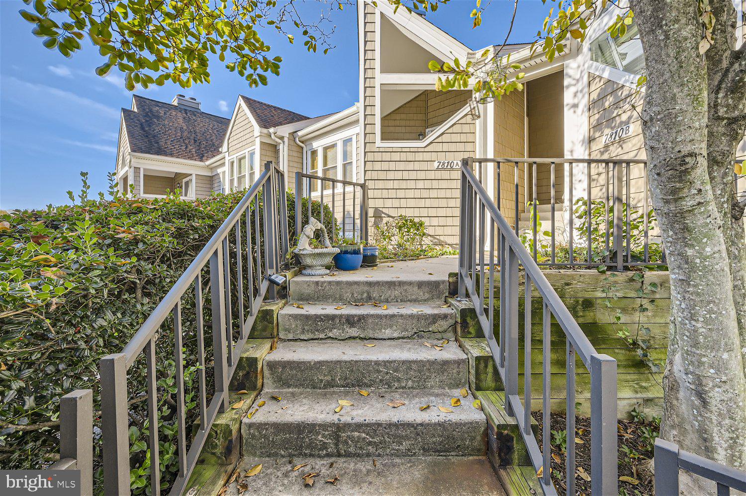 WOODLAND VILLAGE - Residential