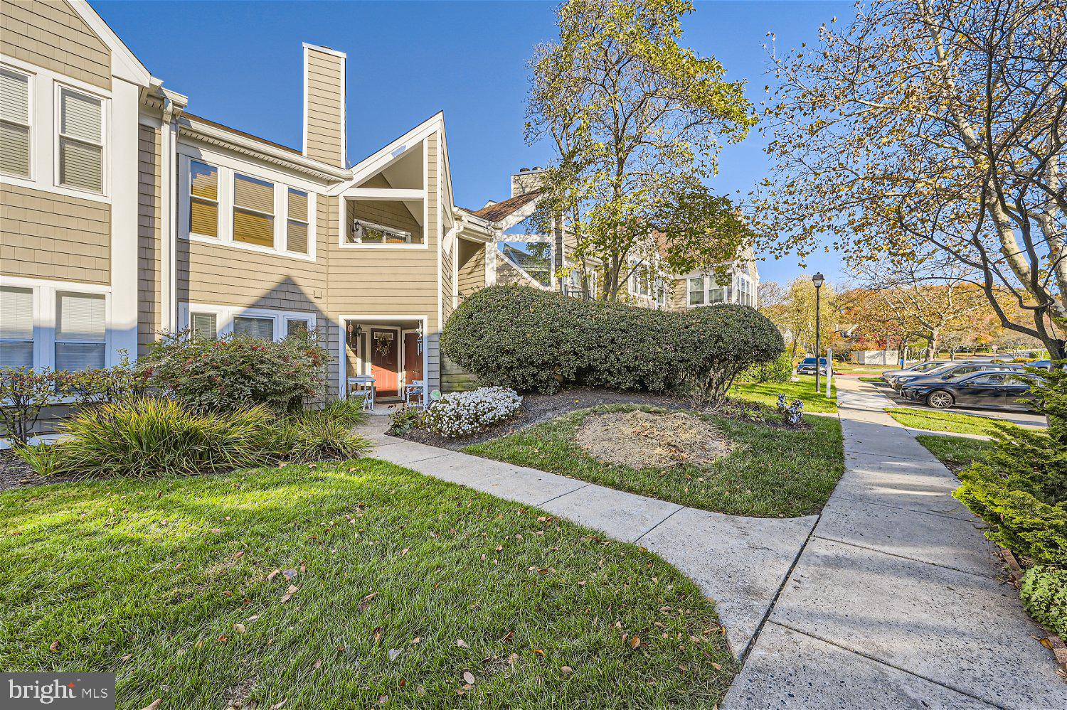 WOODLAND VILLAGE - Residential