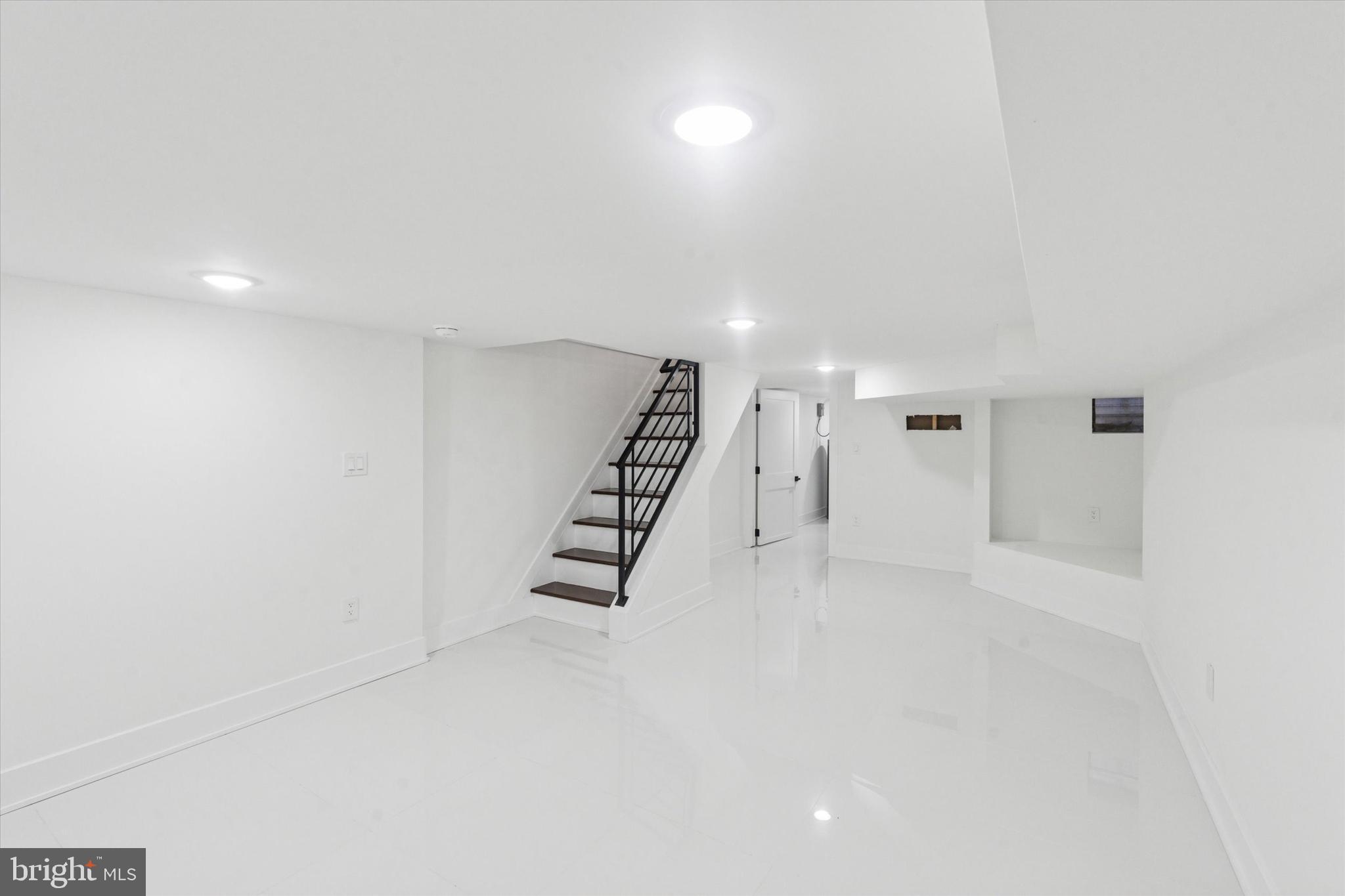 ALLEGHENY WEST - Residential