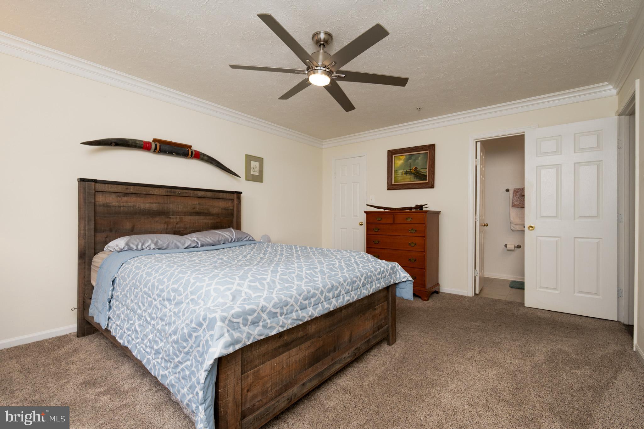 DEEP CREEK COMMONS - Residential