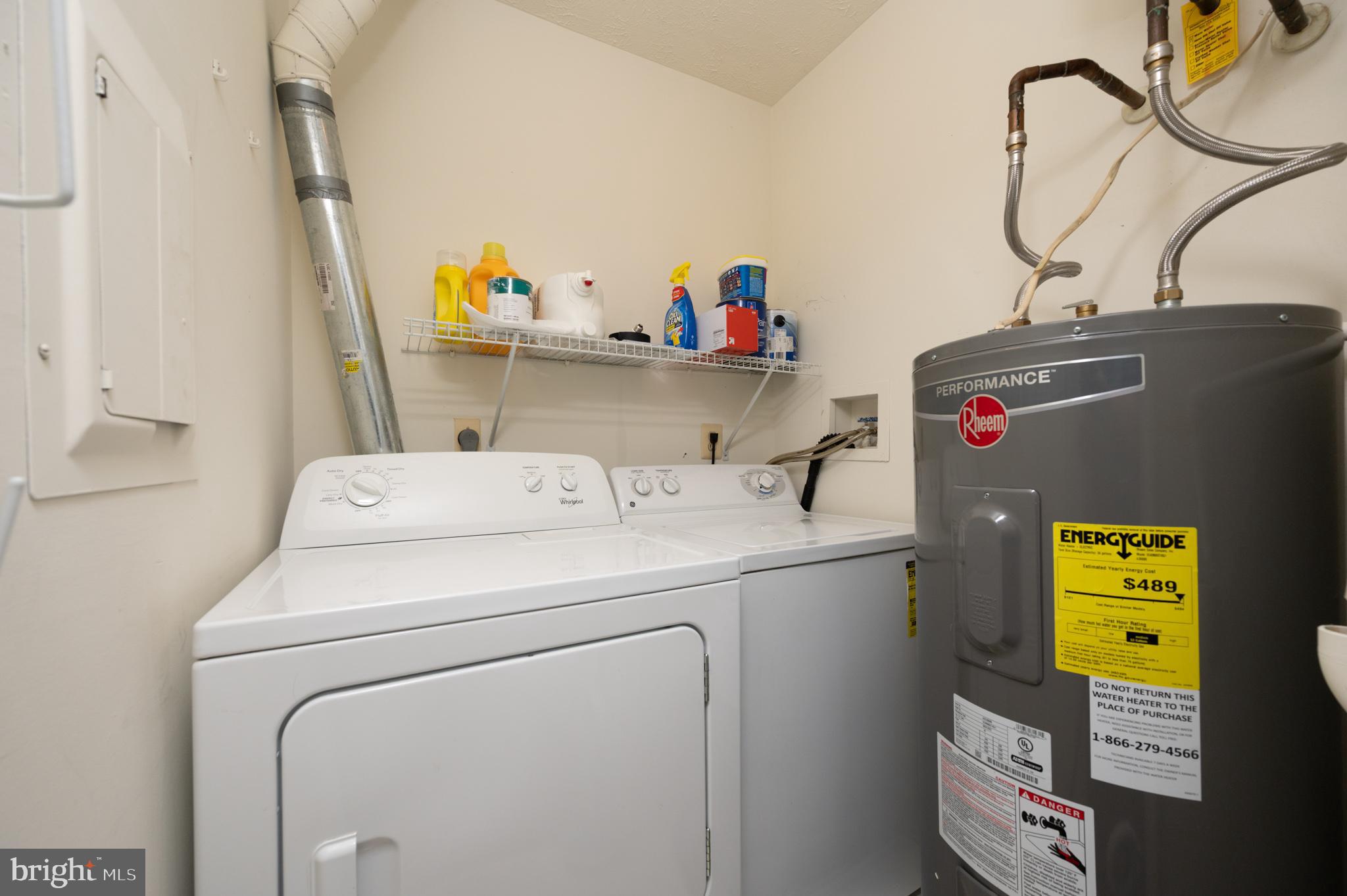 DEEP CREEK COMMONS - Residential