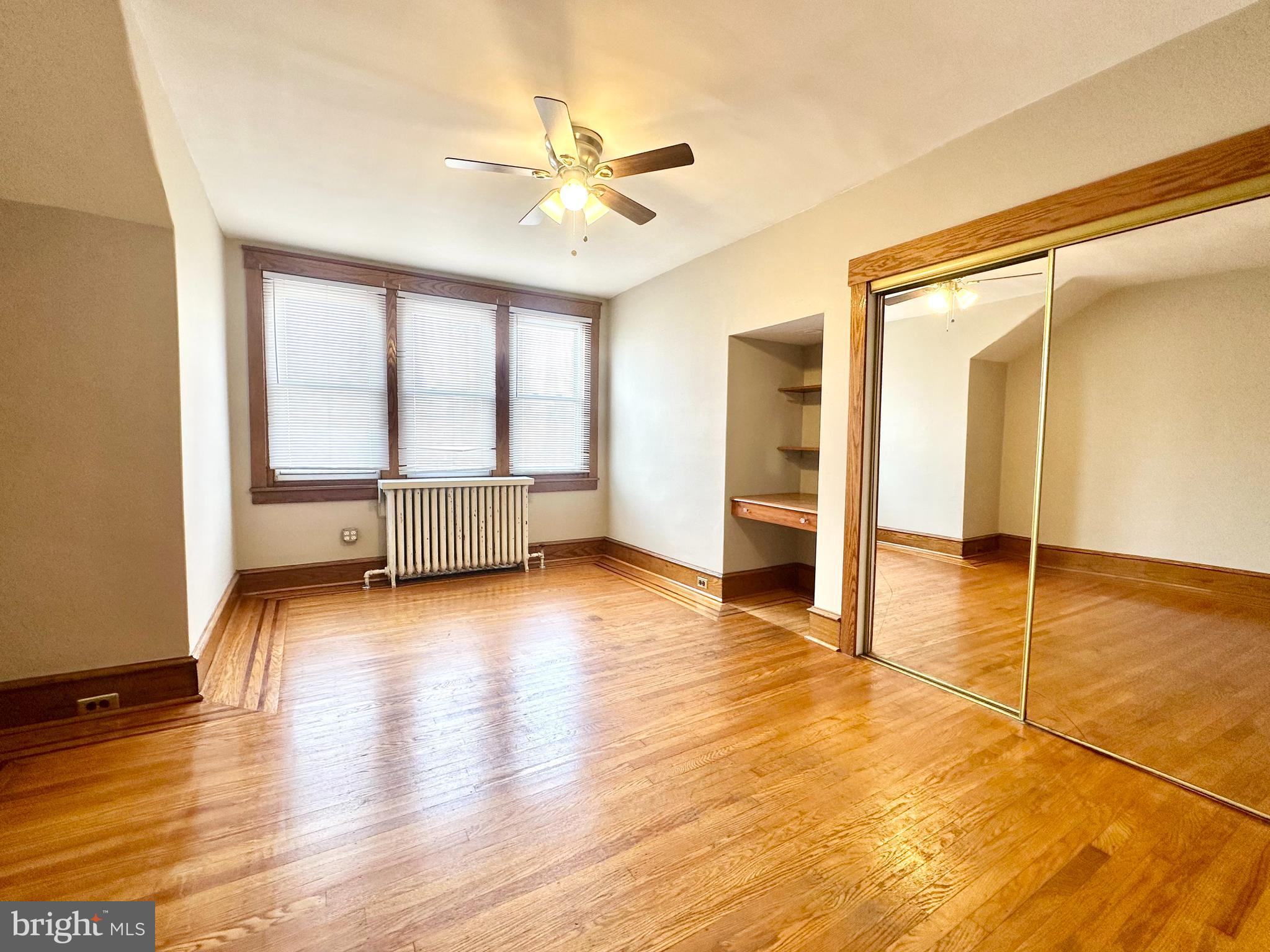 ROXBOROUGH - Residential