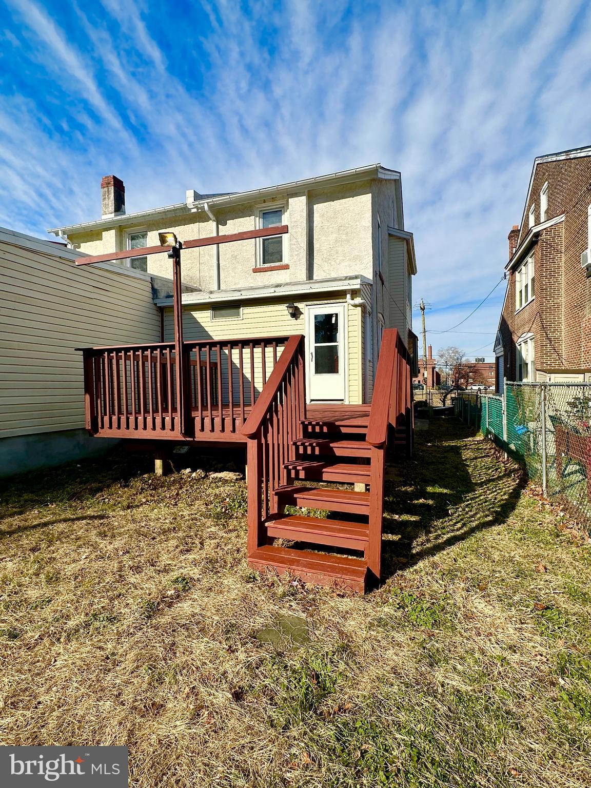 ROXBOROUGH - Residential