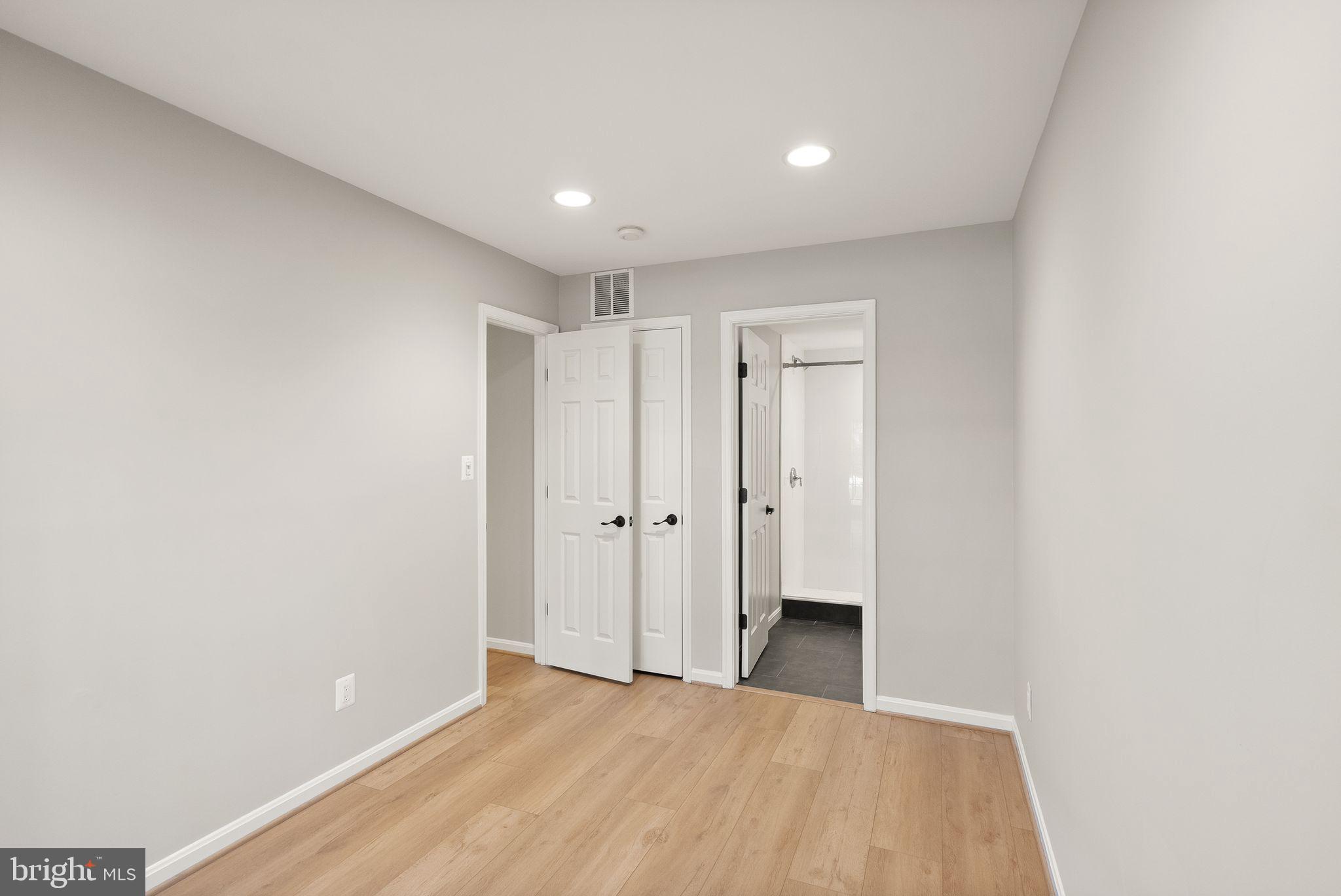 REGENCY RIDGE - Residential