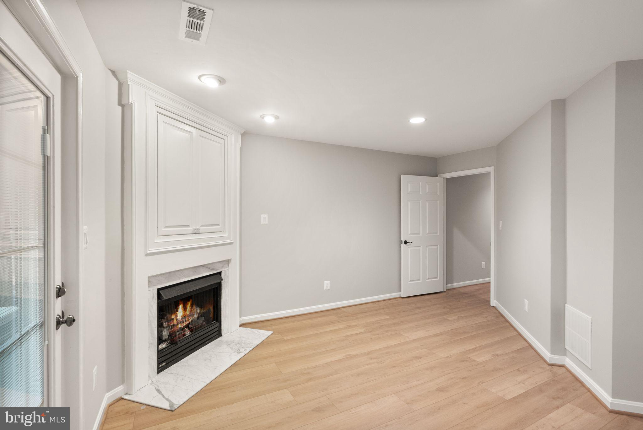 REGENCY RIDGE - Residential