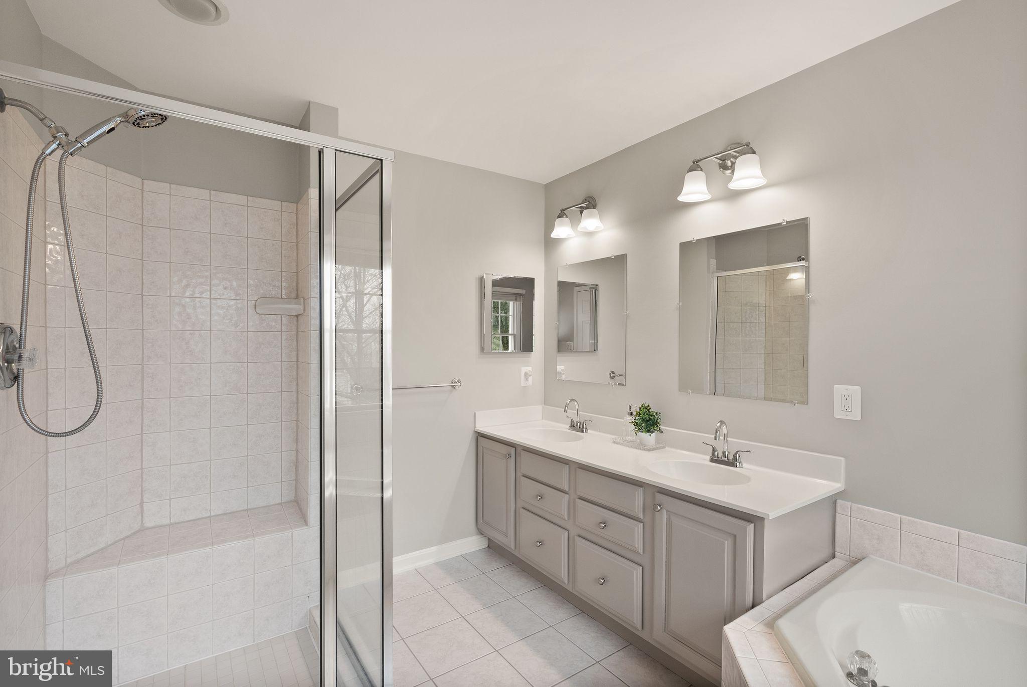 REGENCY RIDGE - Residential