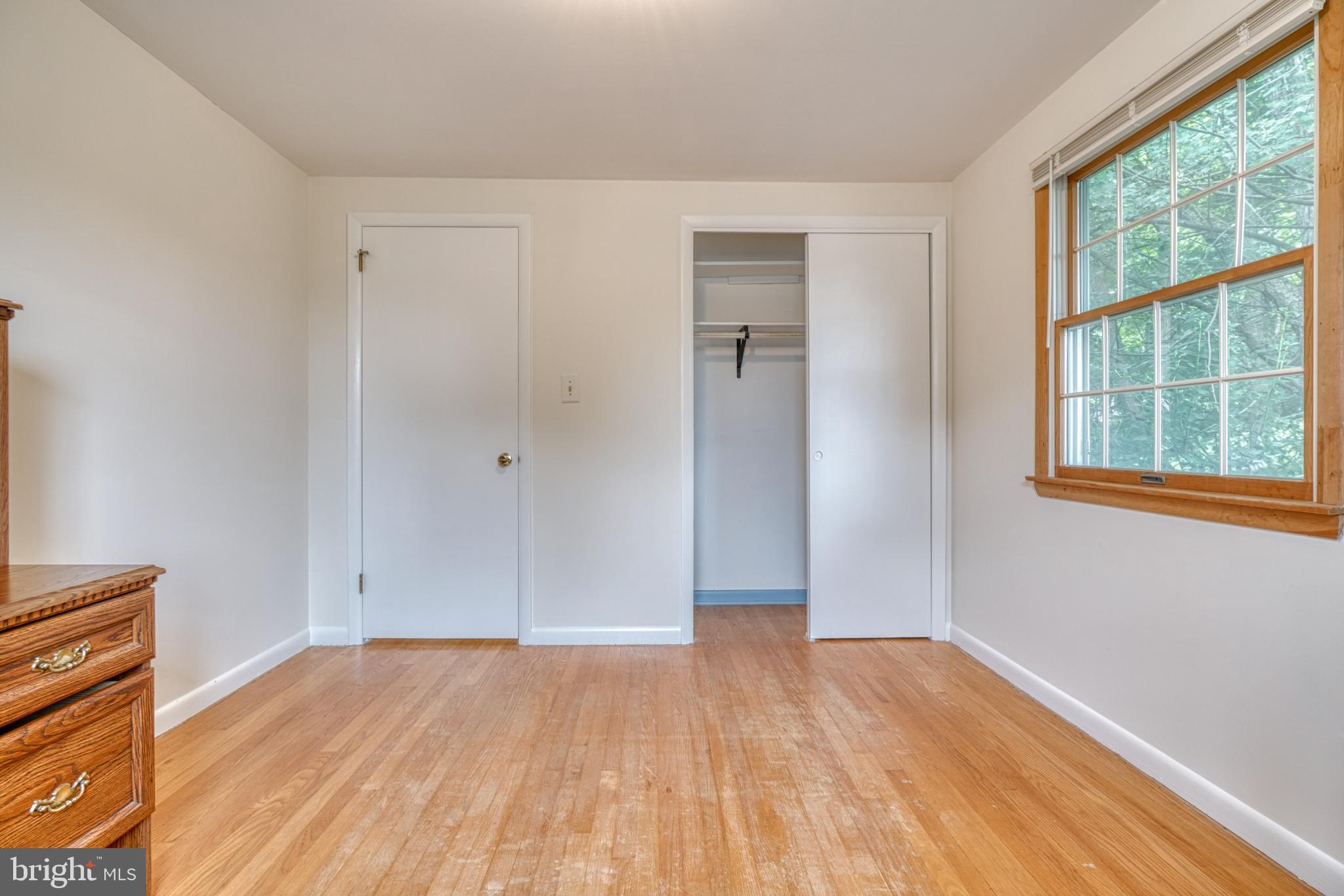 COLONIAL ACRES - Residential