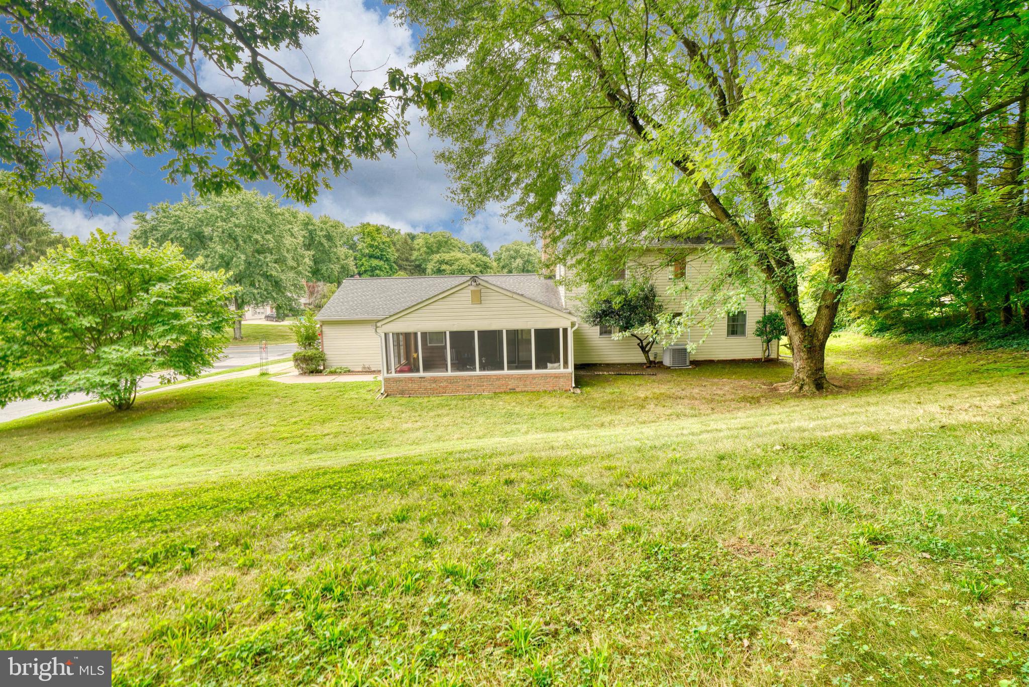 COLONIAL ACRES - Residential