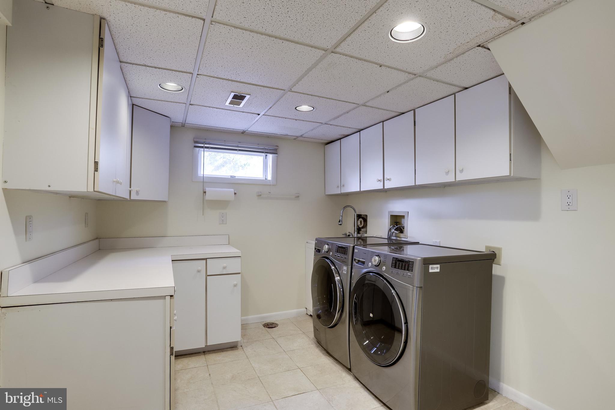 POTOMAC VALLEY - Residential