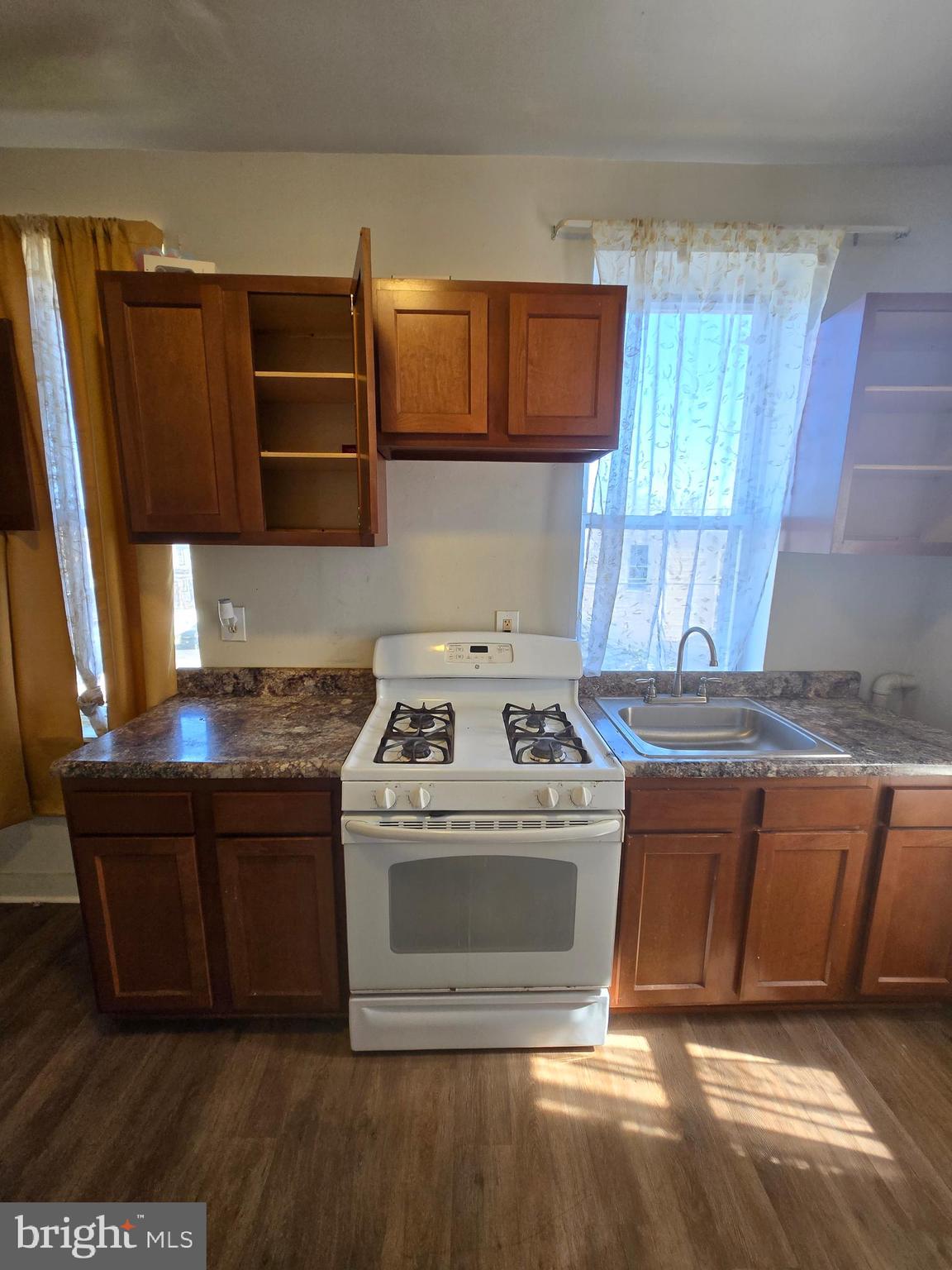 WARD 27 - Residential