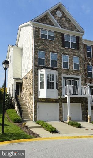 CARRIAGES AT RUSSETT - Residential Lease