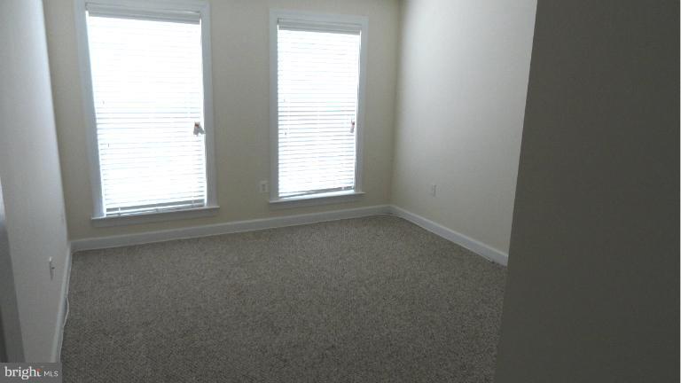 CARRIAGES AT RUSSETT - Residential Lease