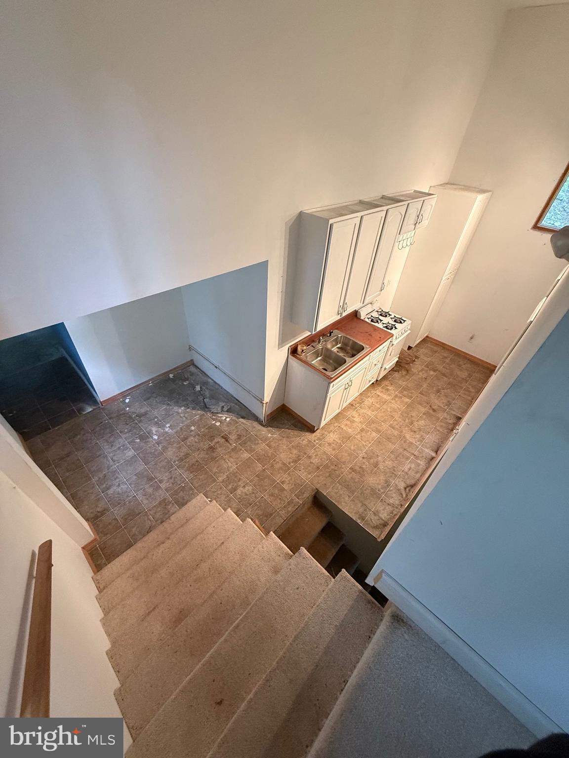 OLD FIELDS LIMITED PARTNERSHIP - Residential