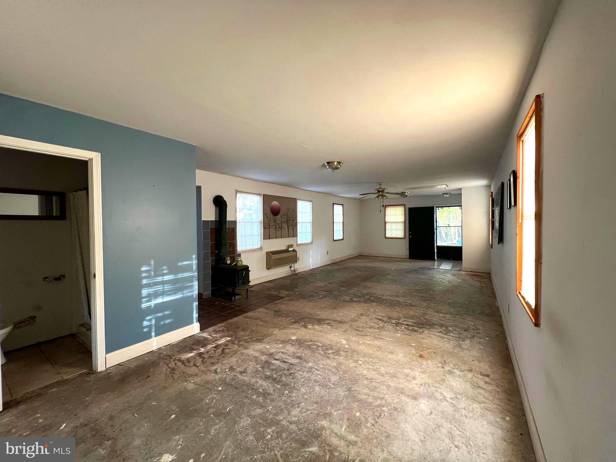 OLD FIELDS LIMITED PARTNERSHIP - Residential