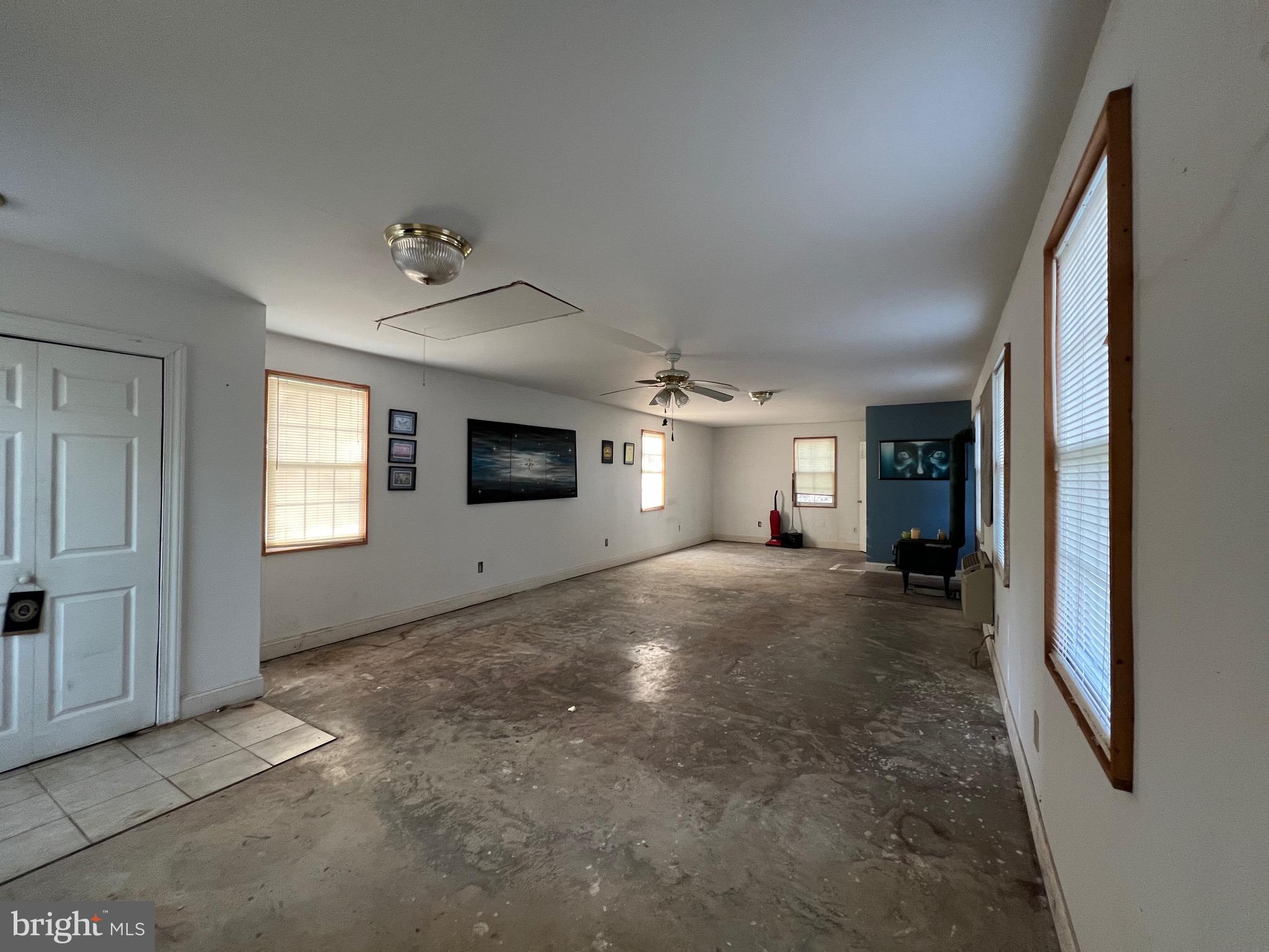 OLD FIELDS LIMITED PARTNERSHIP - Residential