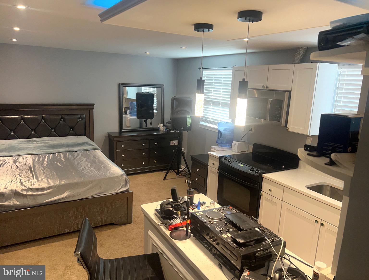 FOX CHAPEL - Residential