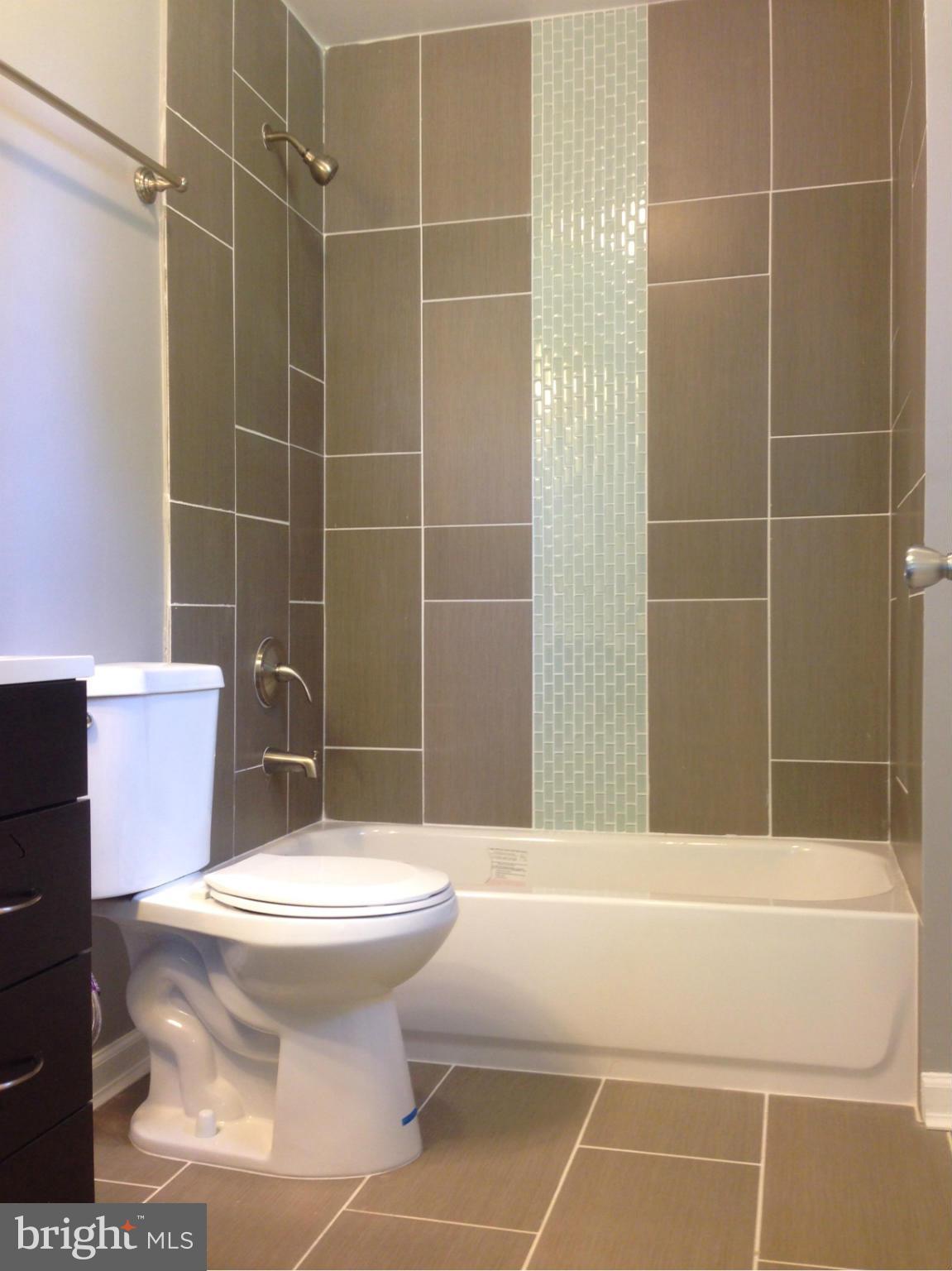 BRADBURY PARK - Residential