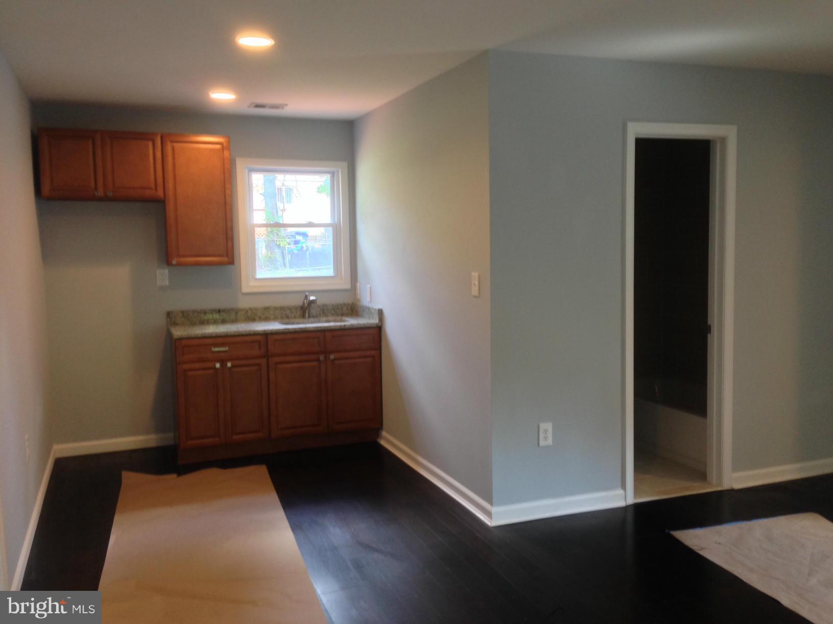 BRADBURY PARK - Residential