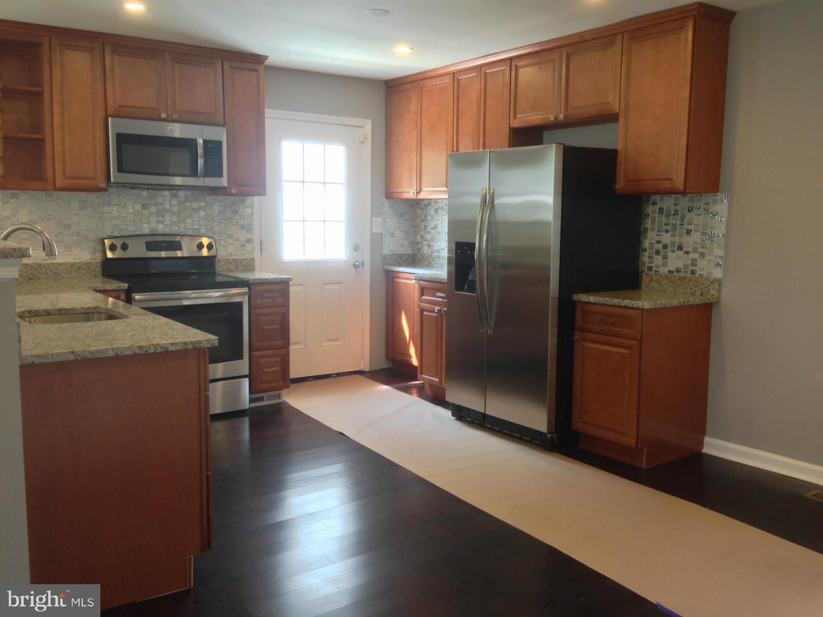 BRADBURY PARK - Residential