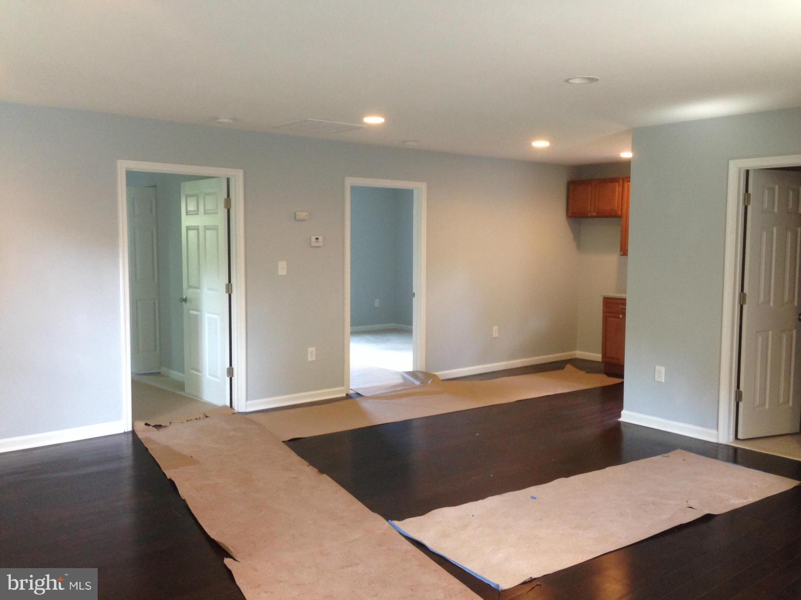 BRADBURY PARK - Residential