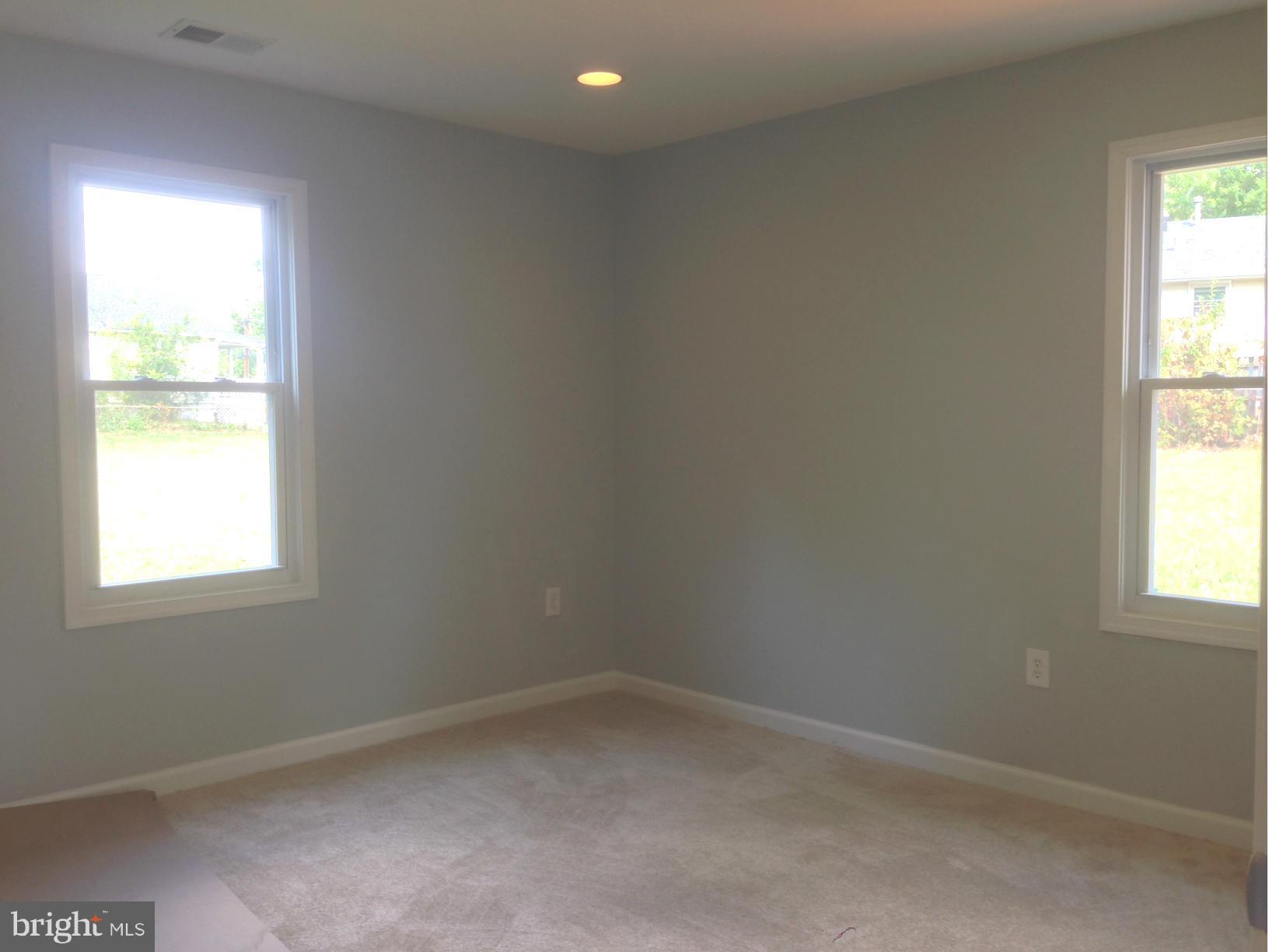 BRADBURY PARK - Residential