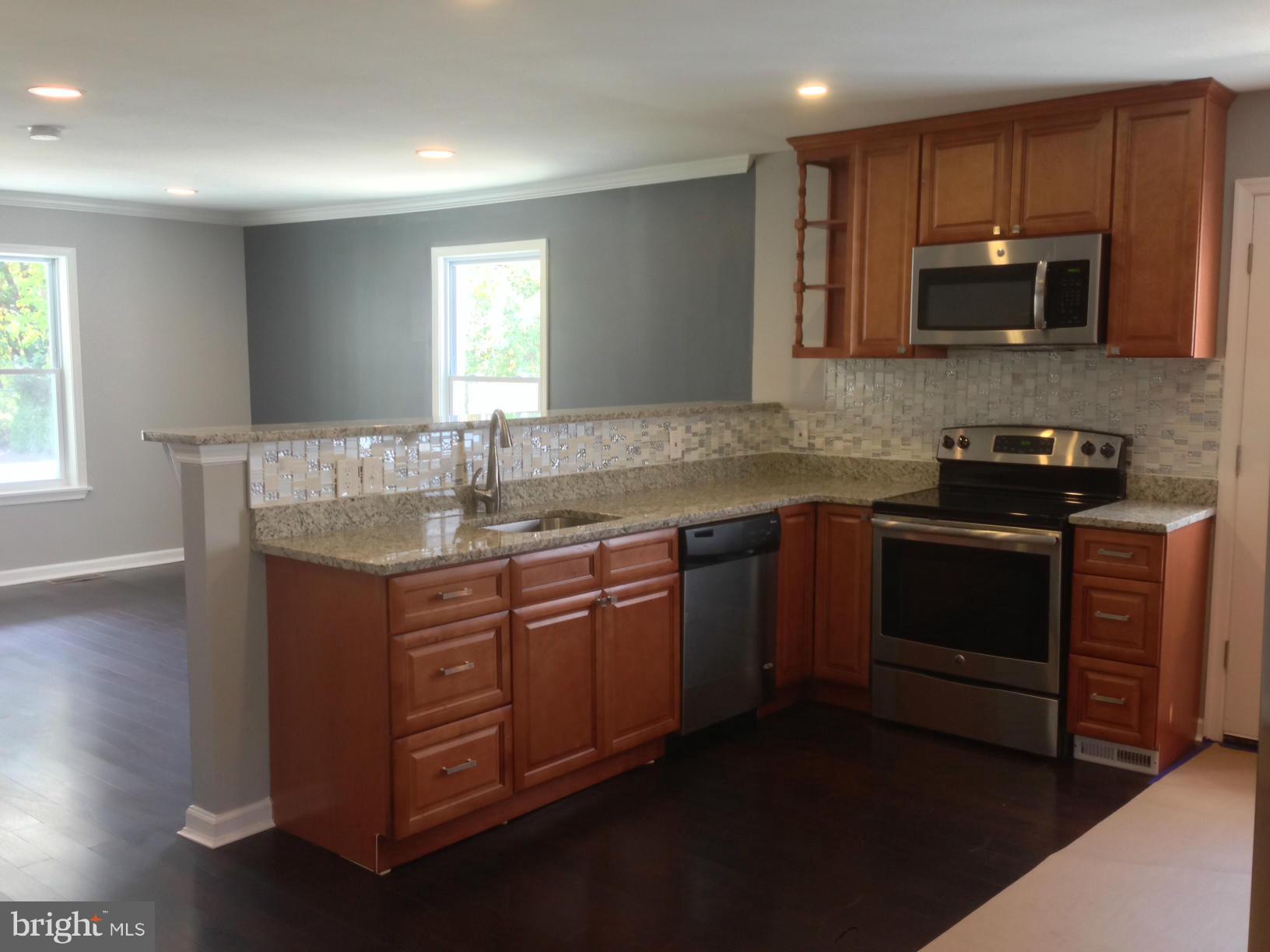 BRADBURY PARK - Residential