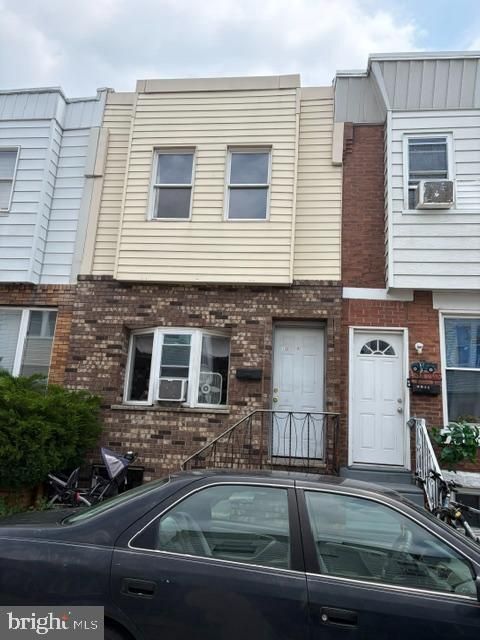 Townhouse For Sale - 2613 S Percy Street<br/> PHILADELPHIA, PA 19148